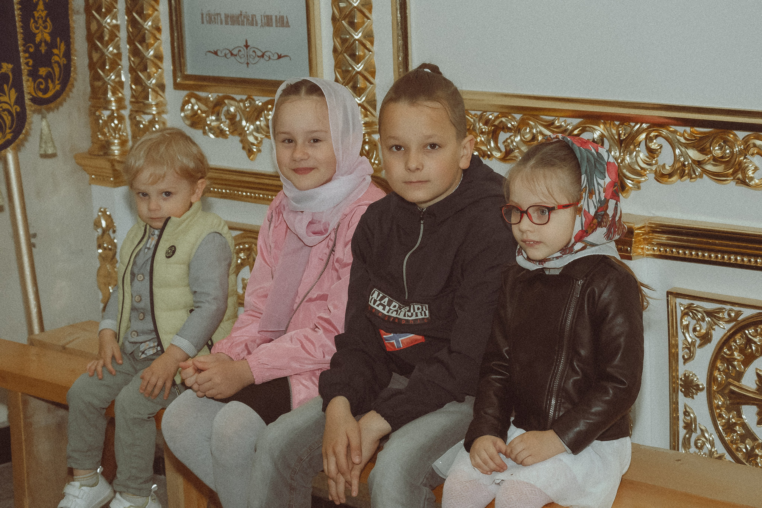 Крещение Ксении в храме Рождества Пресвятой Богородицы д. Щербинино. Фотограф Евгений Егоров