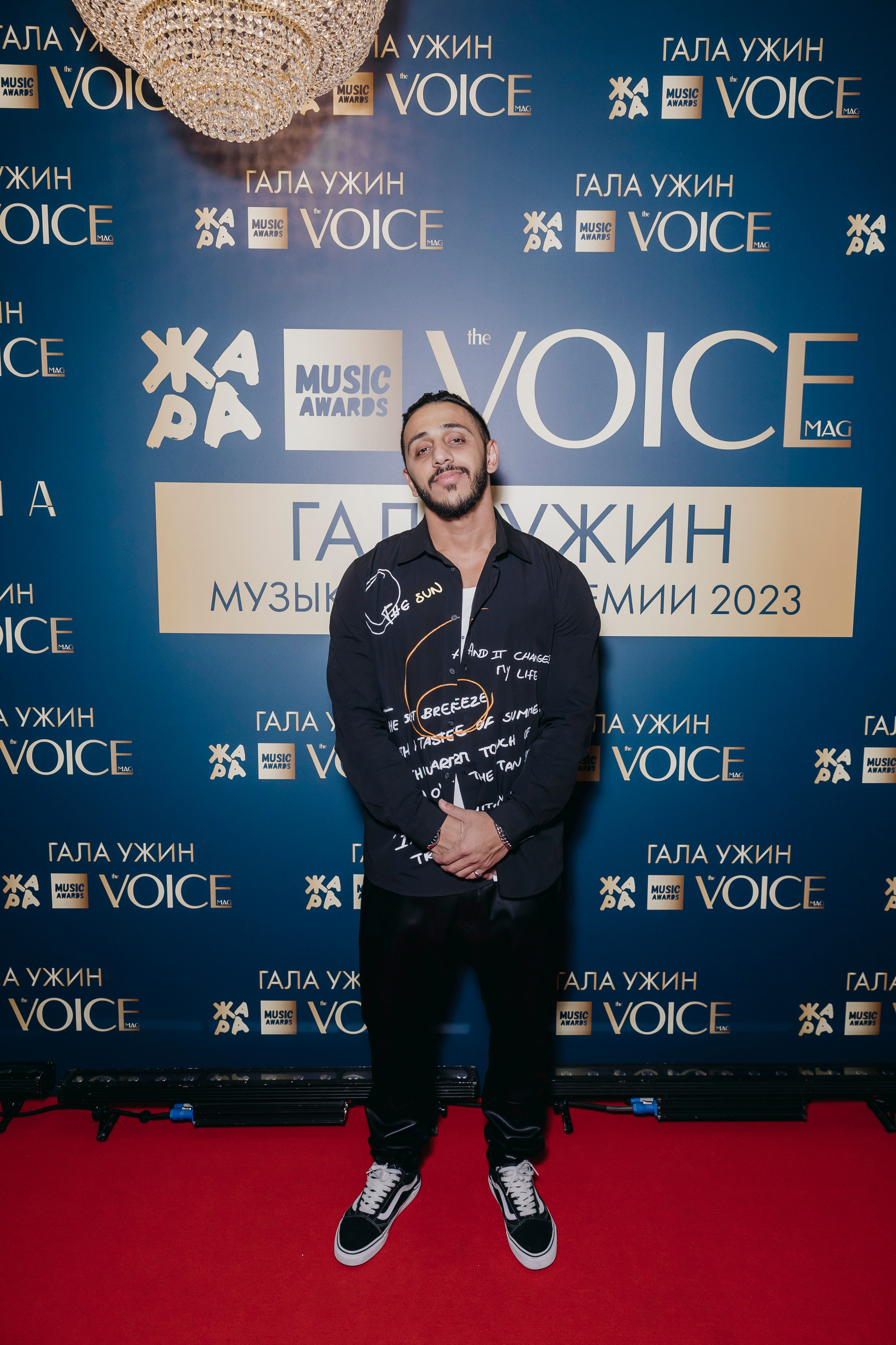 Эллаи на Гала-ужине the VOICE & ZHARA TV