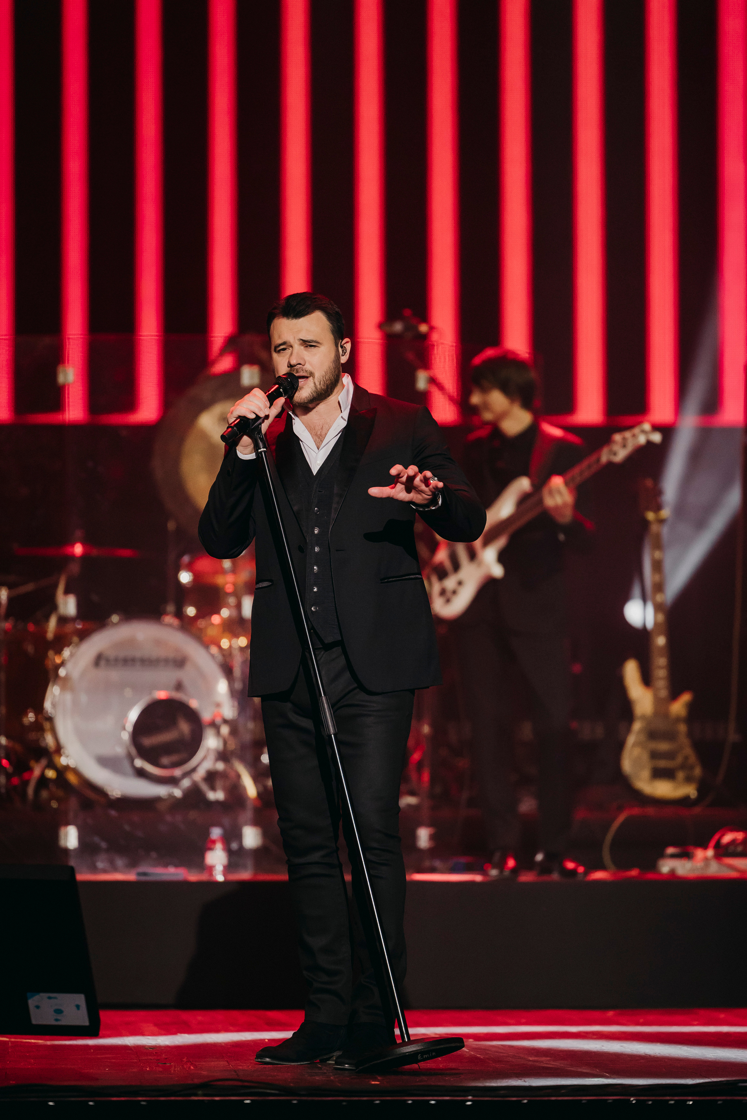 Эмин на праздничном концерте «Я нравлюсь женщинам» в Crocus City Hall