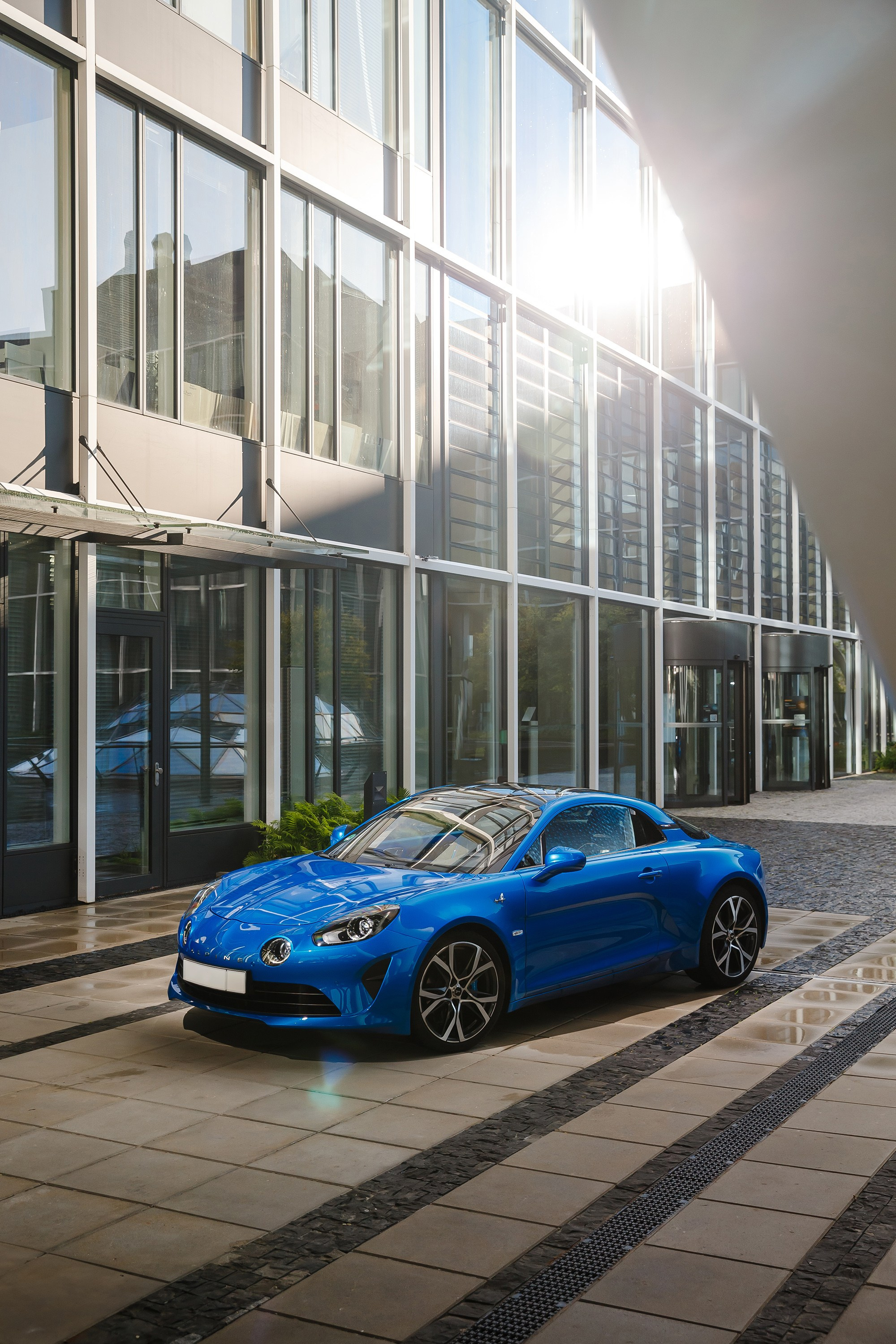 Alpine A110. Фотограф Дмитрий Питерский