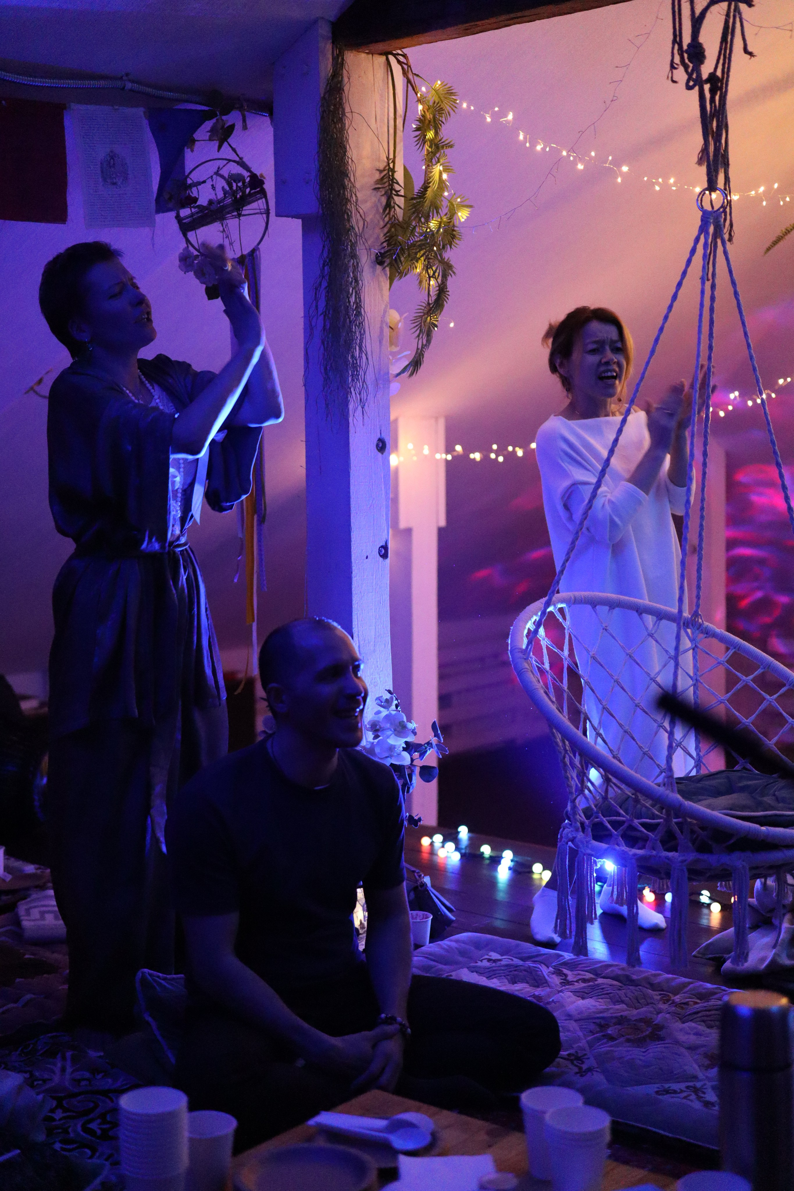 Bhakti Mantra. Photo Ninja