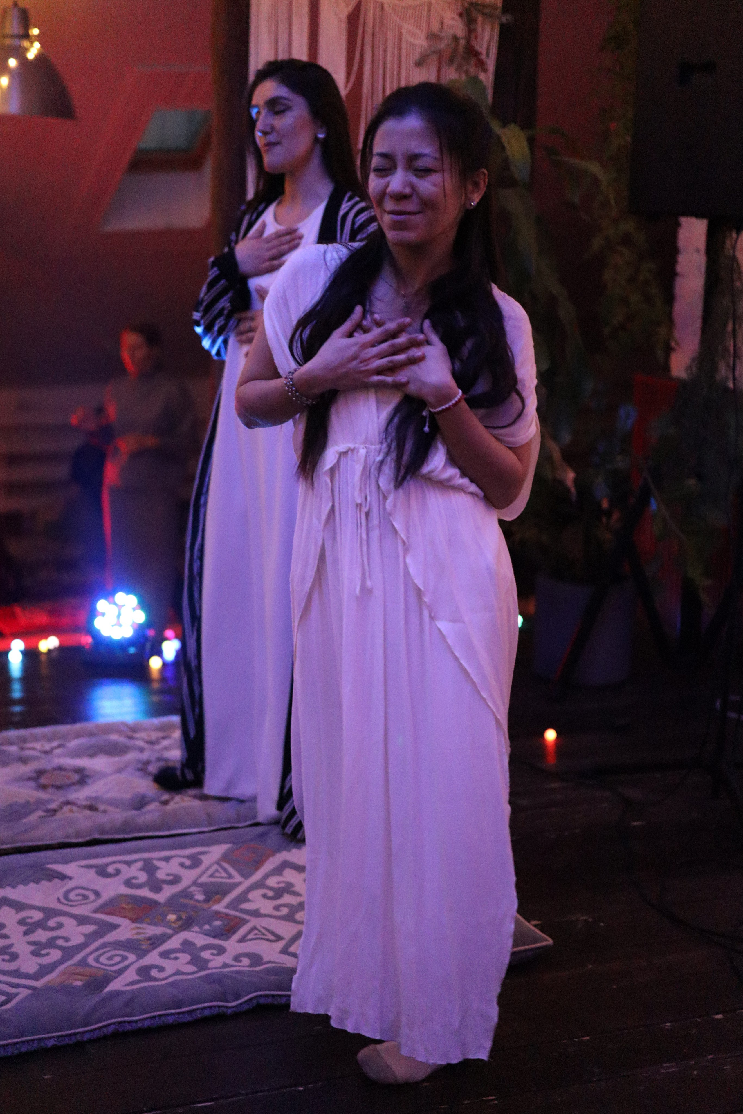 Bhakti Mantra. Photo Ninja