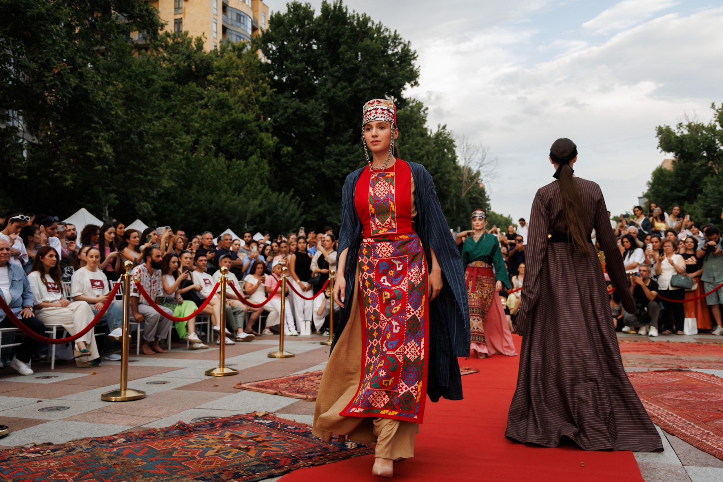 Armenian national dress and dance. Press photo