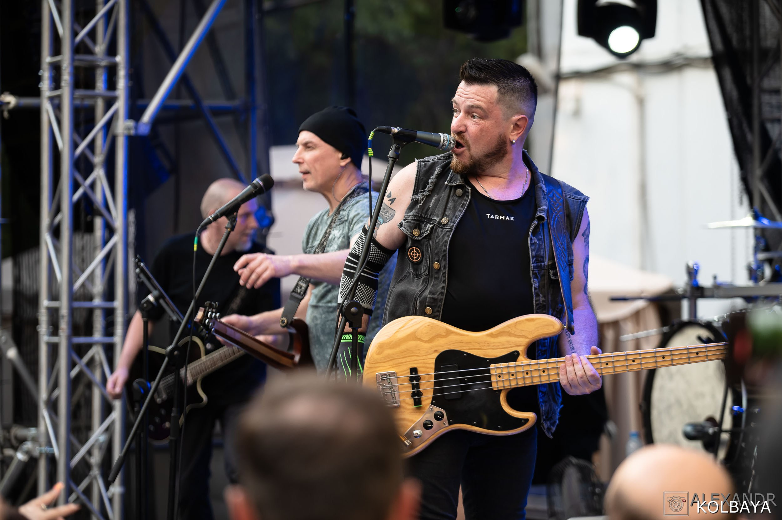 Фоторепортаж с мэшап концерта группы Черный Обелиск 4 июля 2024 года. Концертный и театральный репортажный фотограф в Москве Александр Колбая