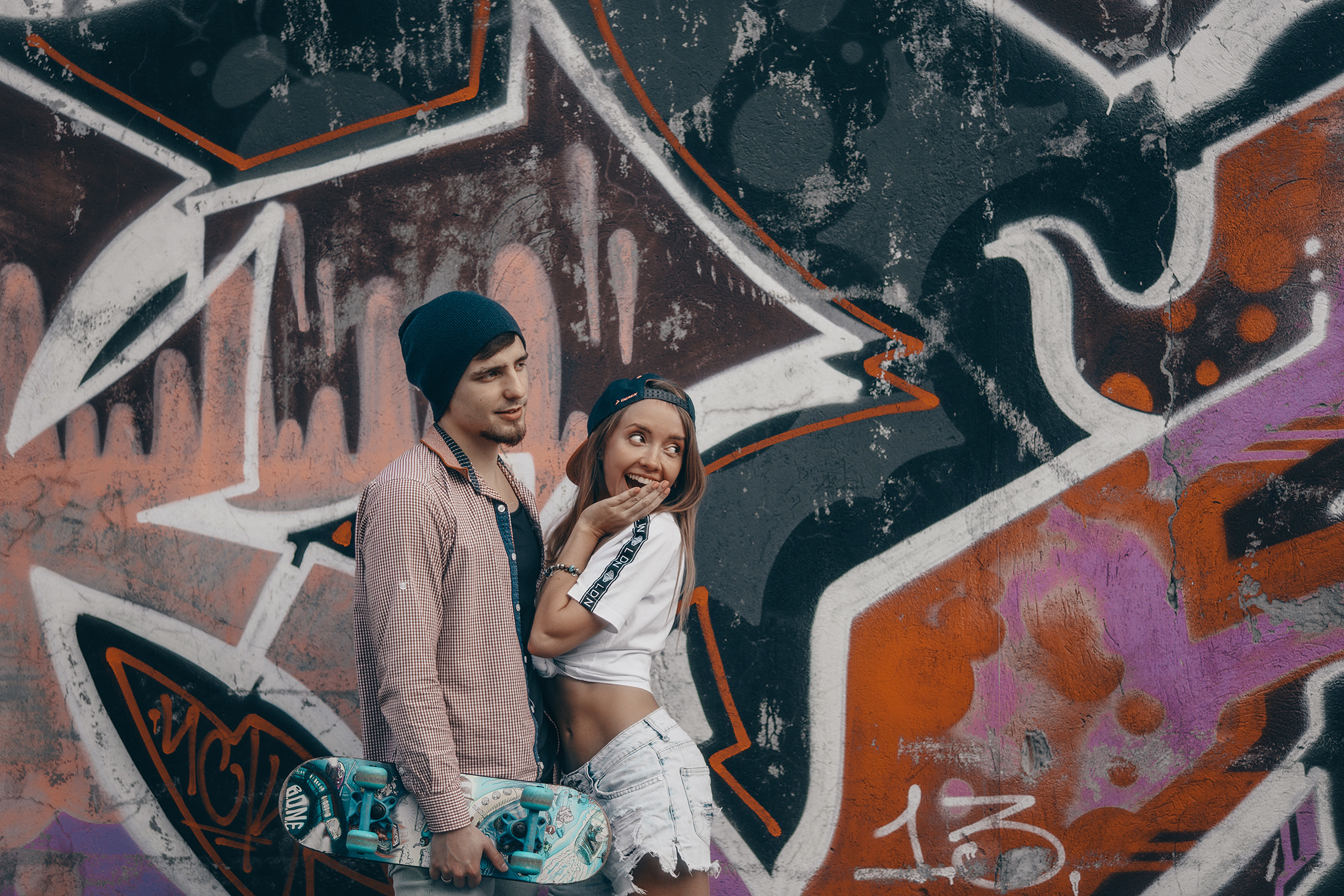 Наташа и Миша со скейтом. Семейный фотограф в Москве Марина Петра