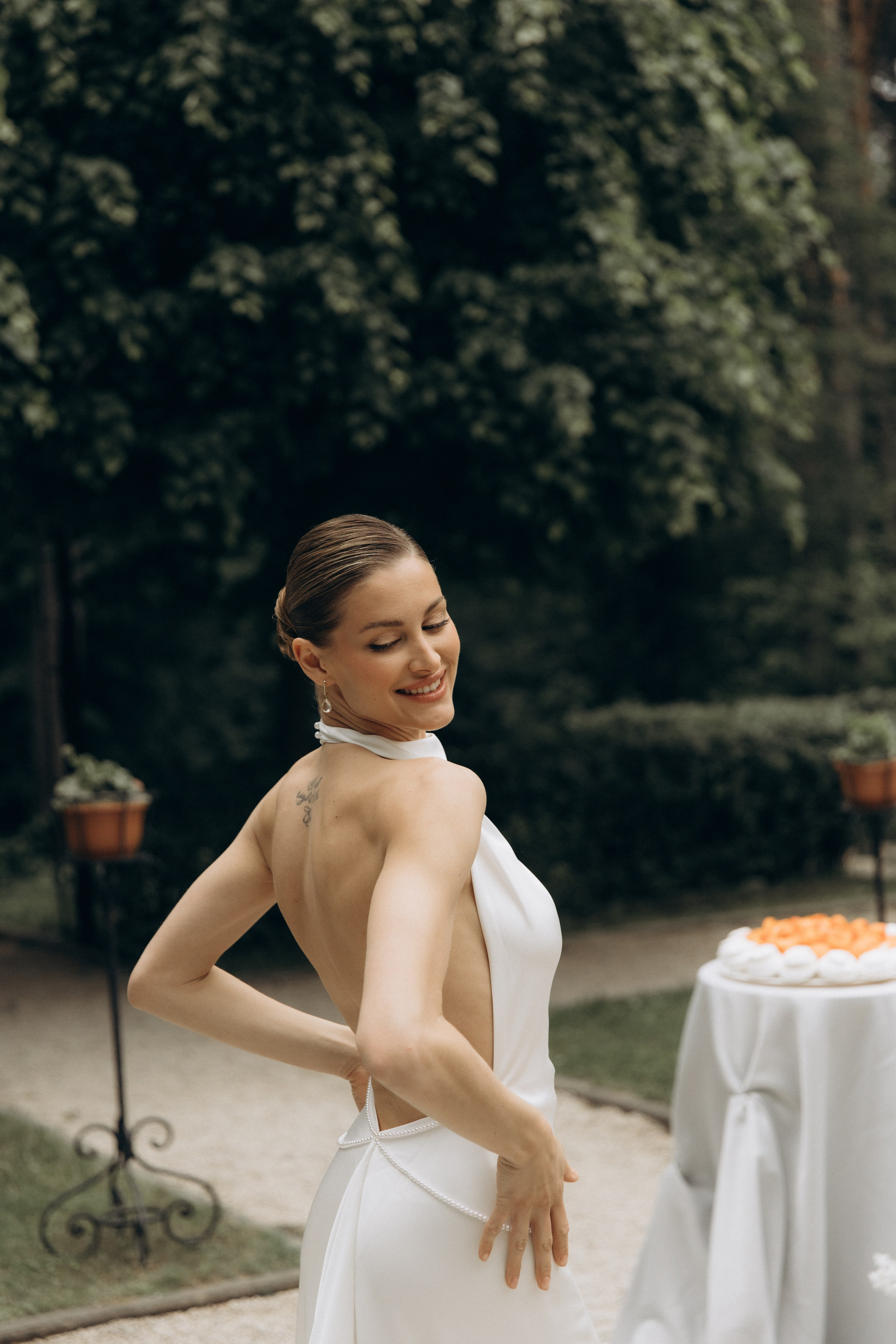 Свадебная фотосессия с ретро-автомобилем. Свадебный фотограф Москва Павел Фетисов