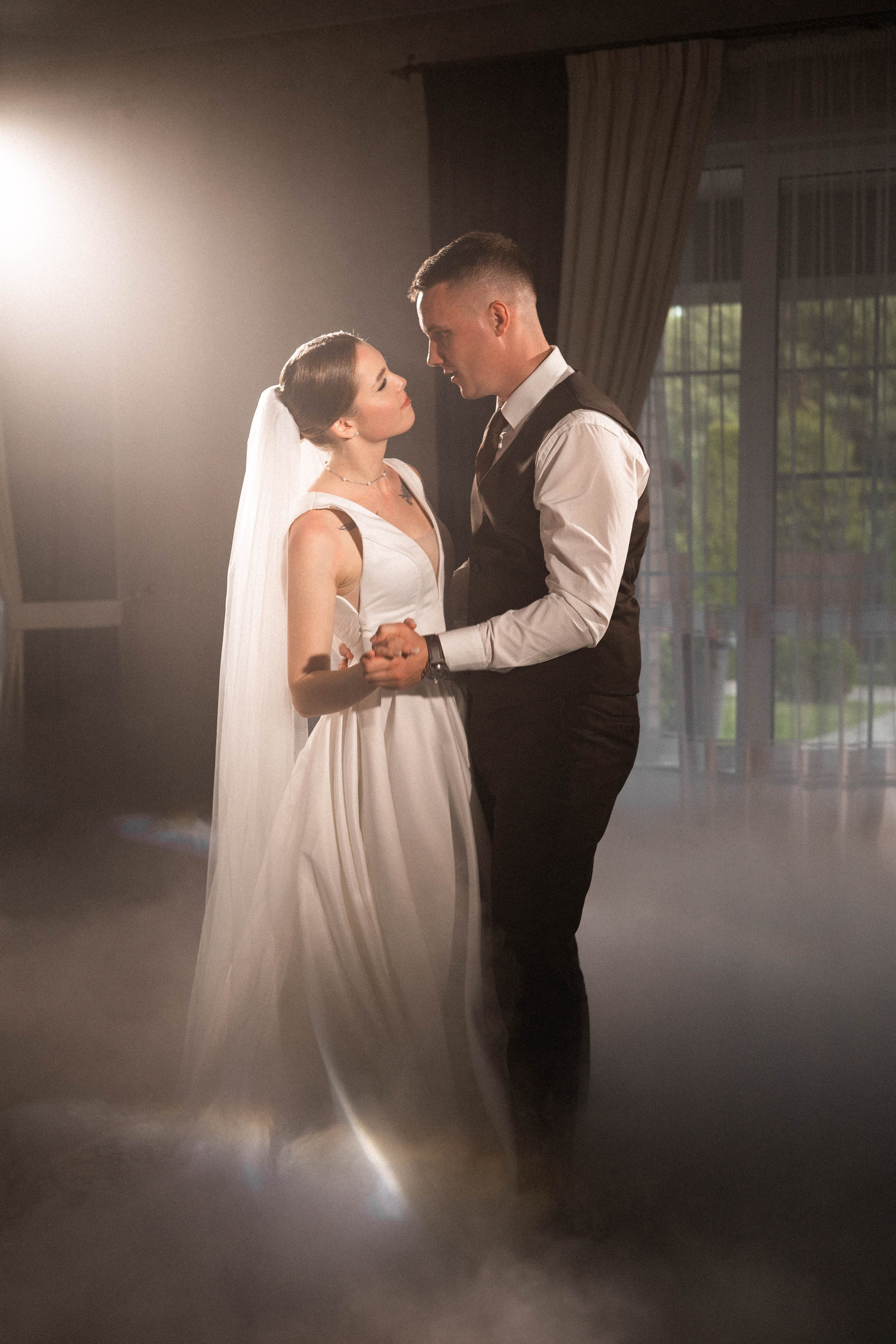 Крепкие объятия. Свадебный и портретный фотограф Соломко Диана