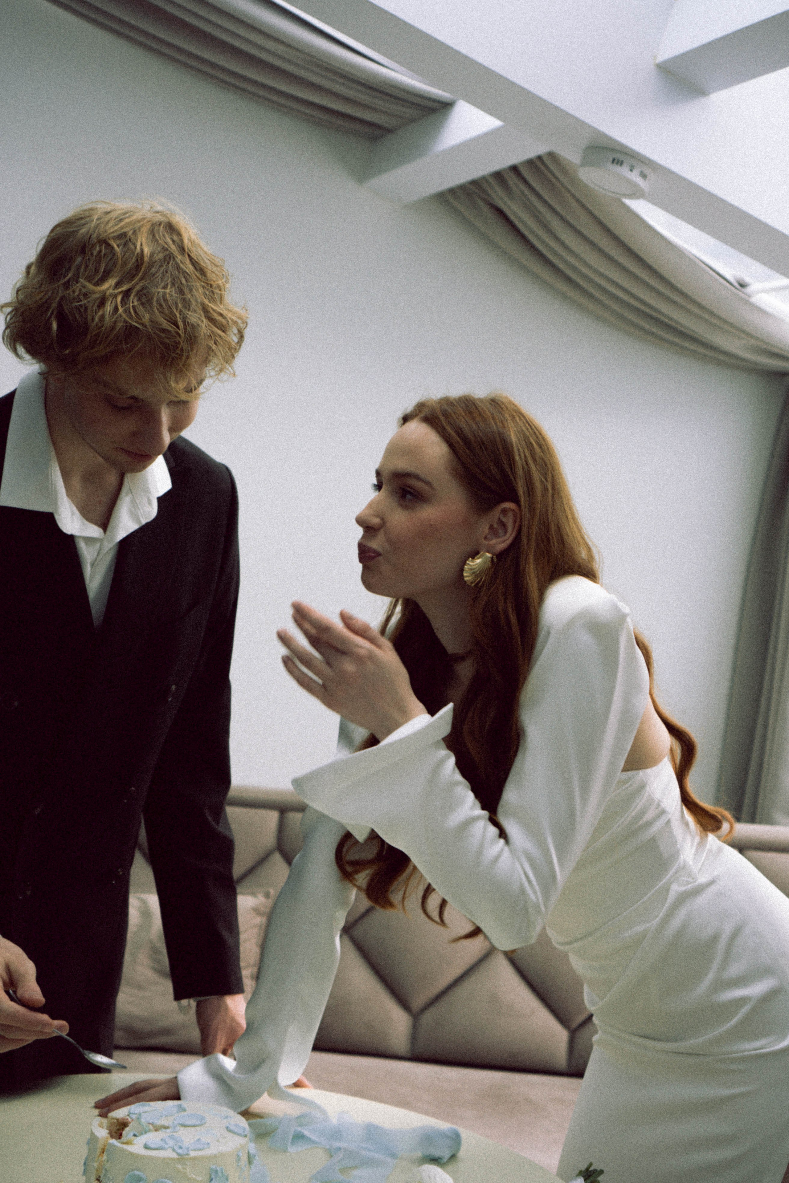 СВАДЕБНАЯ СЬЕМКА В ОТЕЛЕ. СБОРЫ ЖЕНИХА И НЕВЕСТЫ И ТАКЖЕ ТОР И ПОДГОТОВКА К ПРОГУЛКЕ. Профессиональный фотограф, Санкт-Петербург — Виктория Богомолова