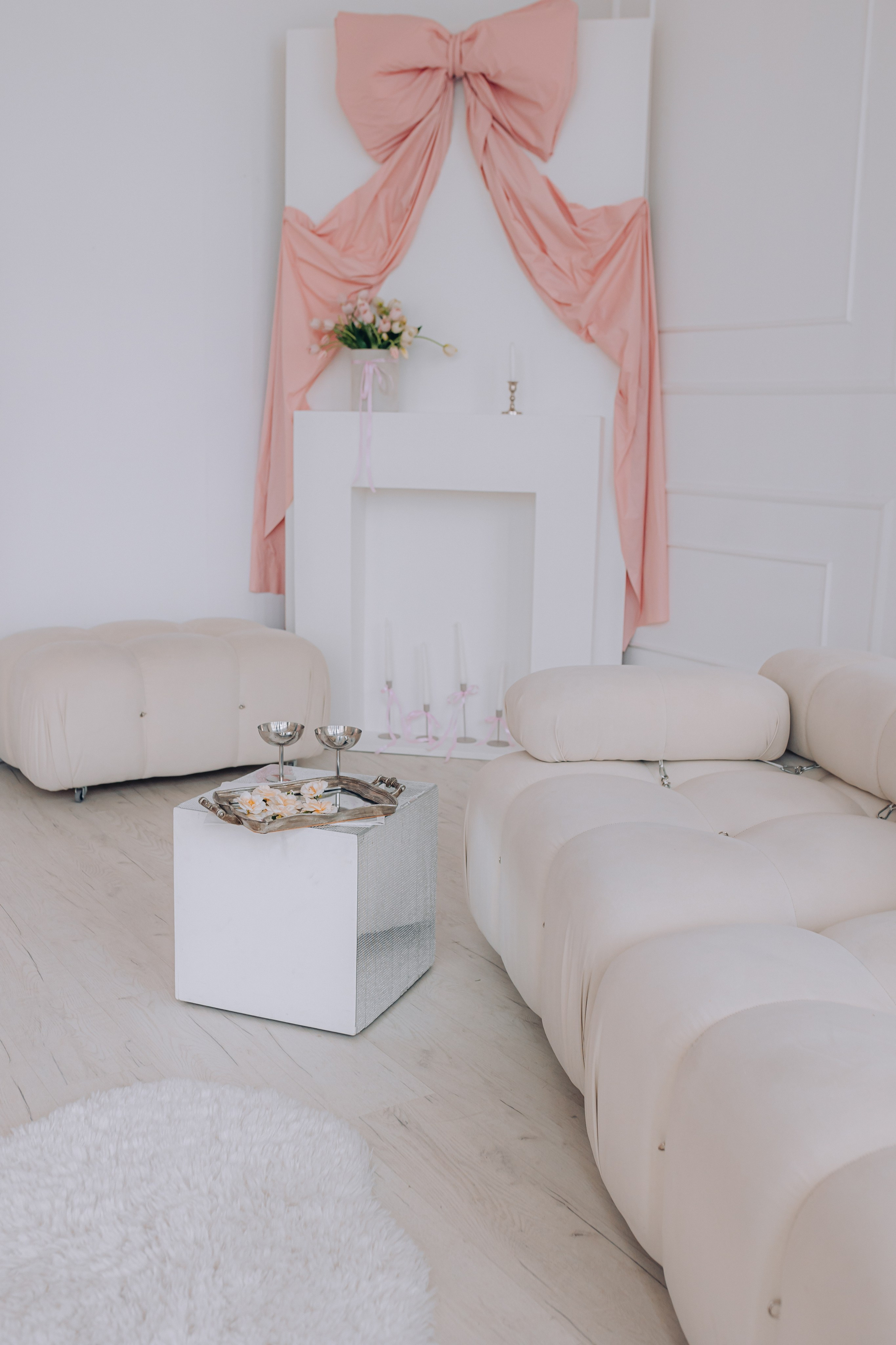 ETO Studio — фотостудия в Минске. Понравилась студия? Напишите — организую съёмку именно здесь. Фотограф в Минске Людмила Дутко