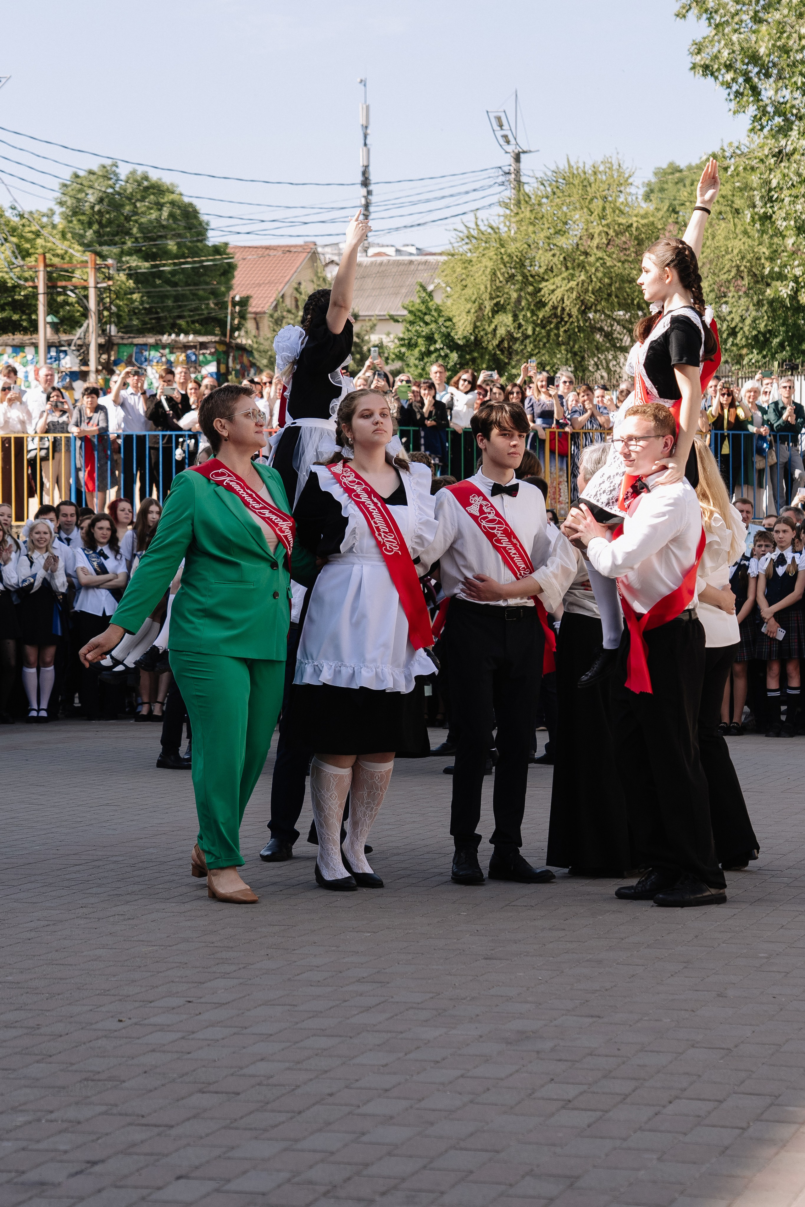 11 класс 40 школа. Выпускные альбомы Натальи Бутко: Новороссийск, Анапа, Геленджик