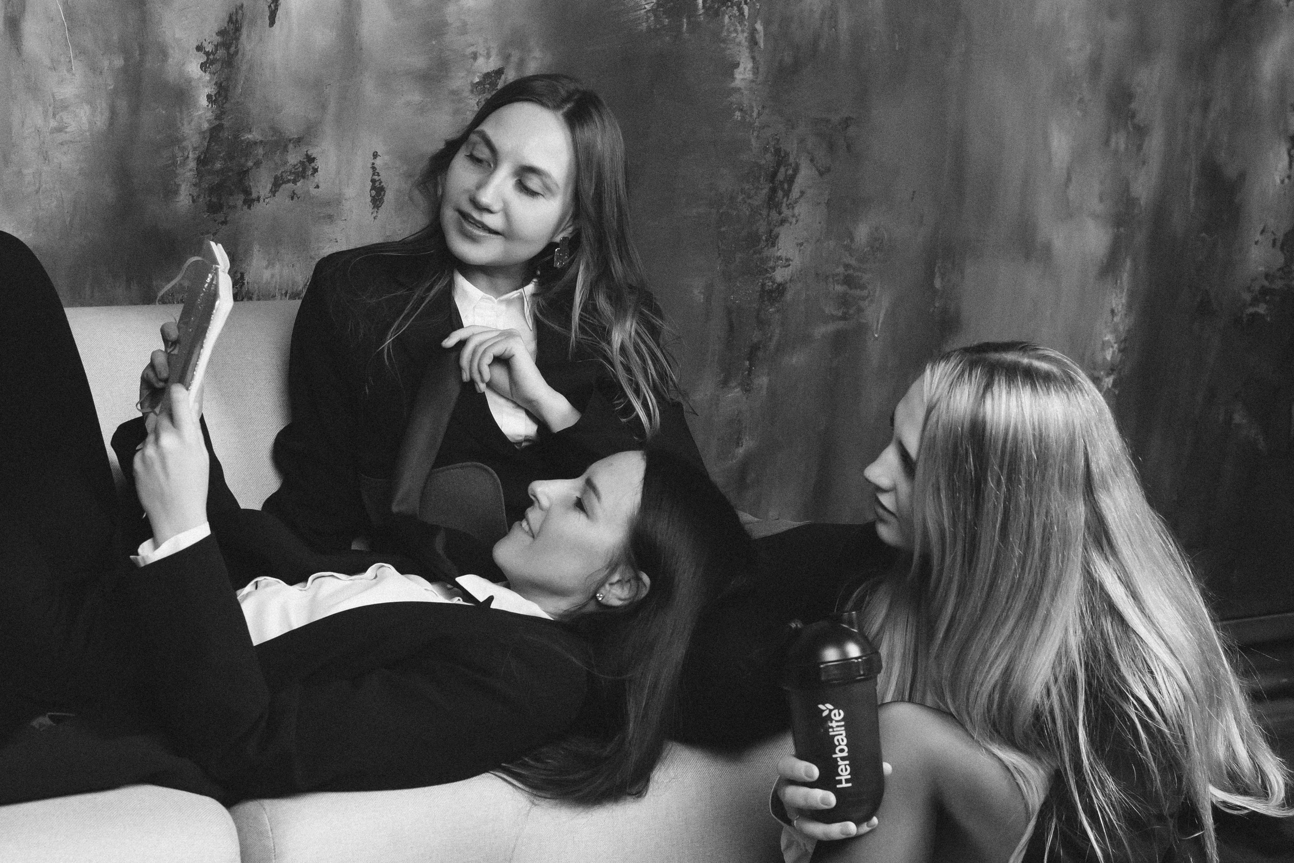 ДЕВОЧКИ ГЕРБОЛАЙФ 2. Фотограф Красноярск съемки лавстори, фотосессия в студии, портретная съемка, творческие фотосессии