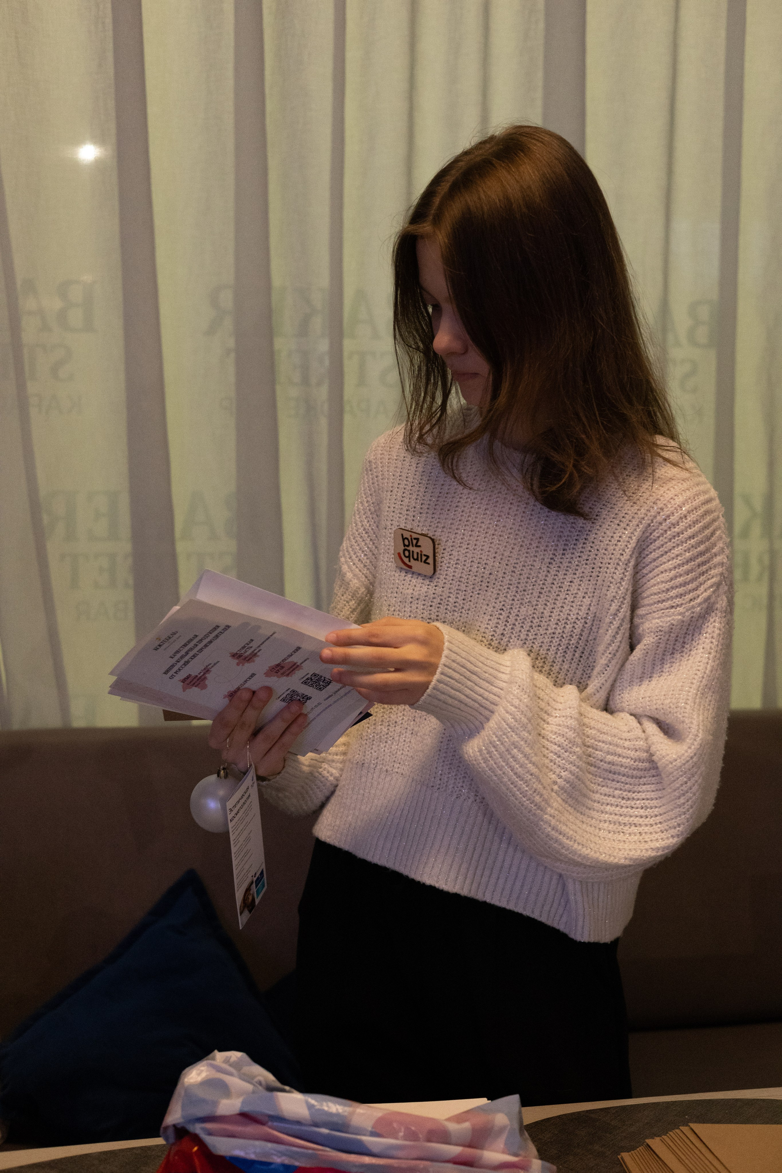 13ая BIZ QUIZ: деловая игра | Красноярск. Фотограф Красноярск съемки лавстори, фотосессия в студии, портретная съемка, творческие фотосессии