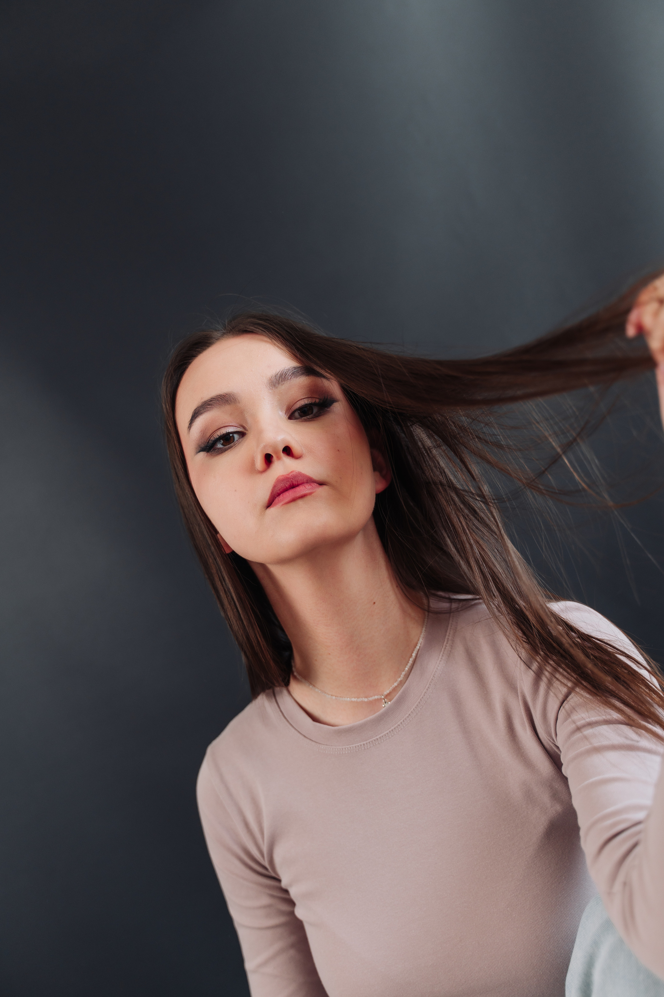 Олеся. Ищем потаённое. Портретный и предметный фотограф в Санкт-Петербурге