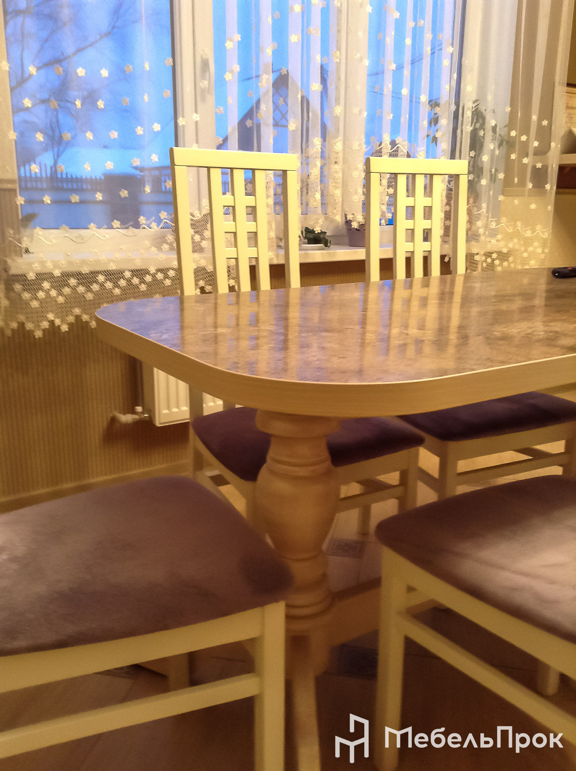 Обеденные столы и барные стойки. Главная