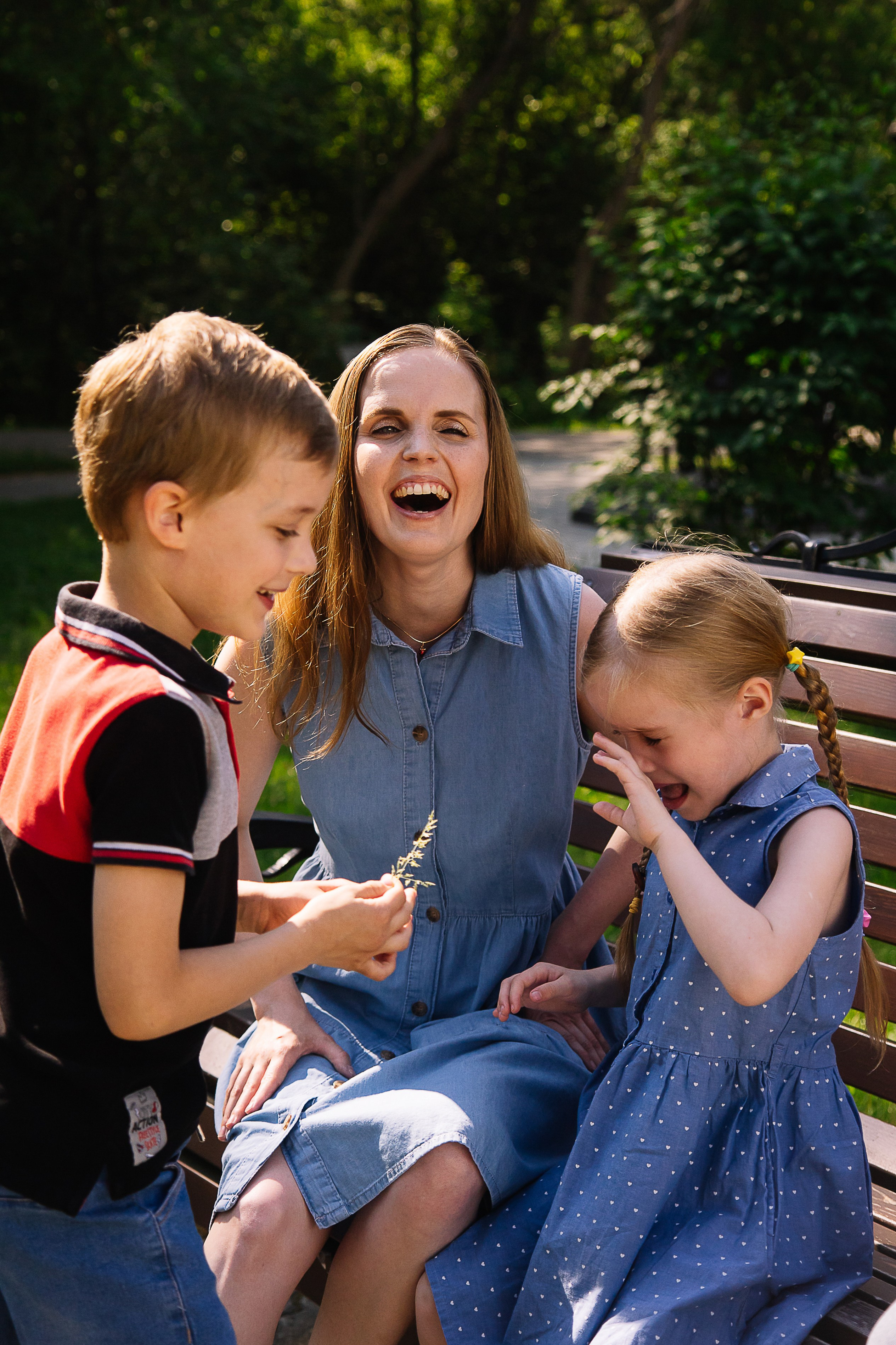 Летняя прогулка в Ботаническом саду города Томска. Семейный фотограф в Томске Максимова Екатерина