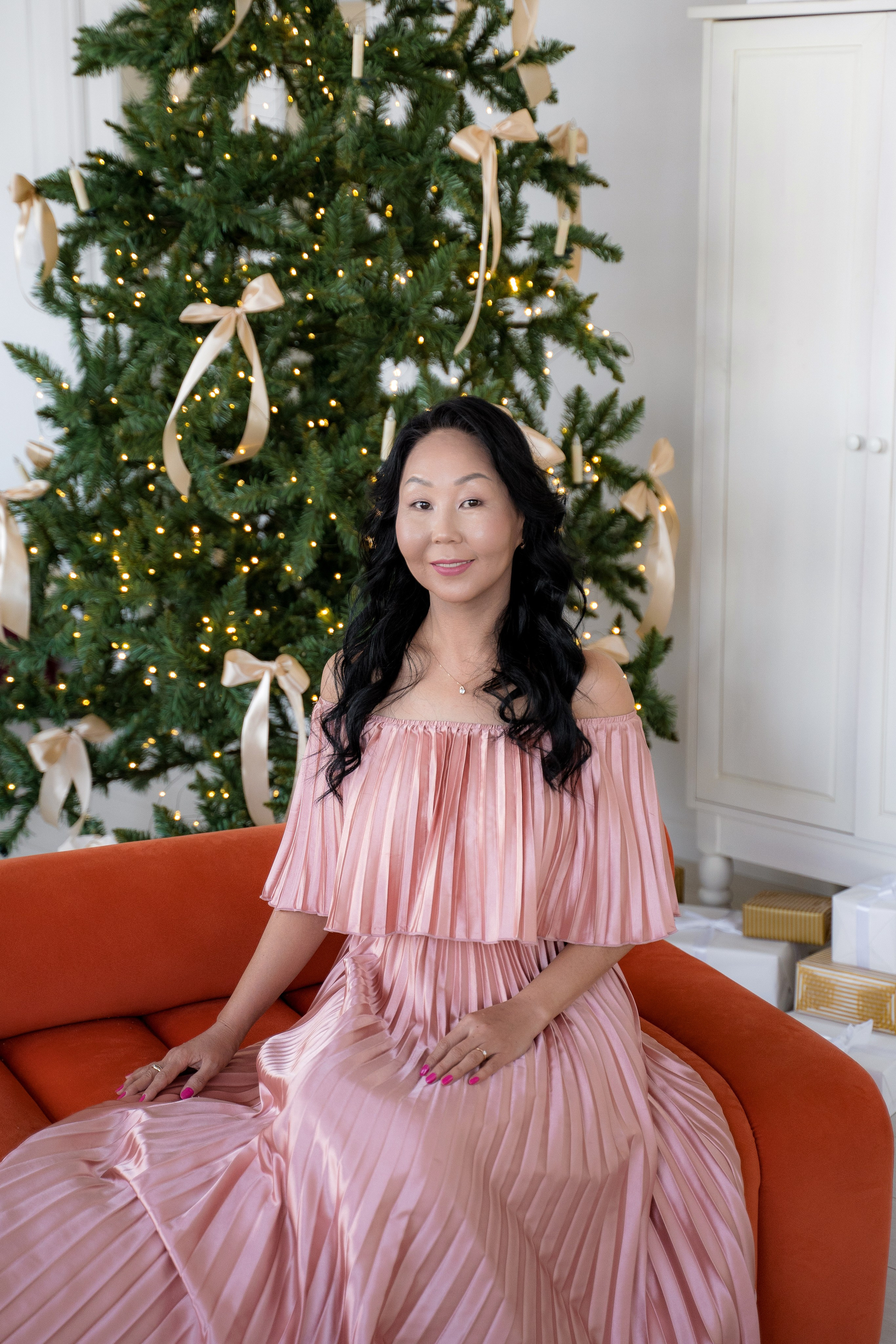 Платья для девушек размер 40-46. Фотостудия Малина в городе Улан-Удэ. Фотограф Ирина Жарникова