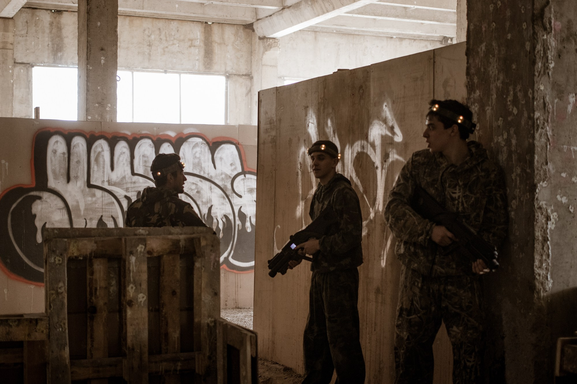 ЗИП Лазертаг. Репортажный, промышленный и маркетплейс-фотограф Дмитрий Чернат