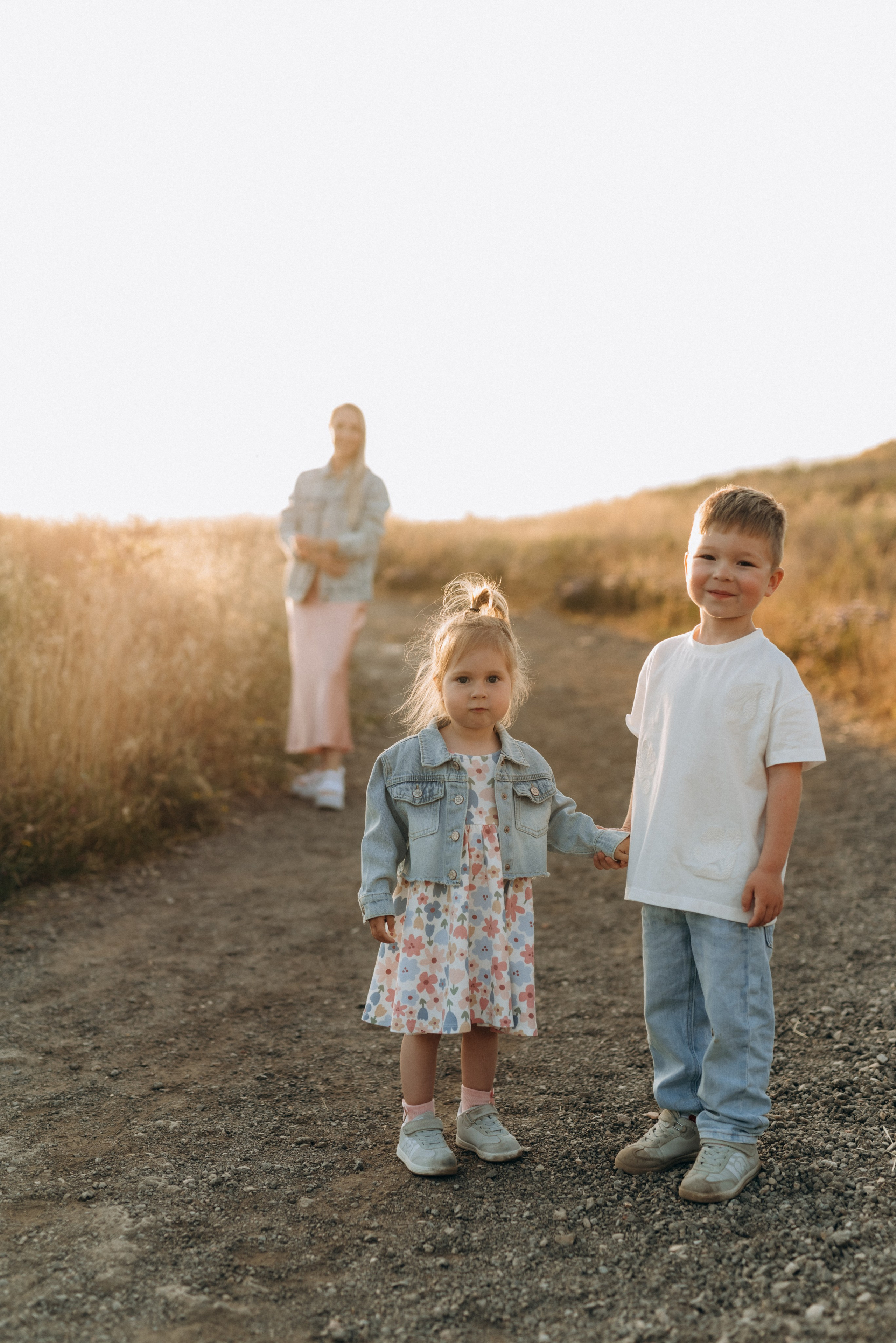 Family: Iryne, Misha & Mira. Family photographer in Israel | Alesya Superfin