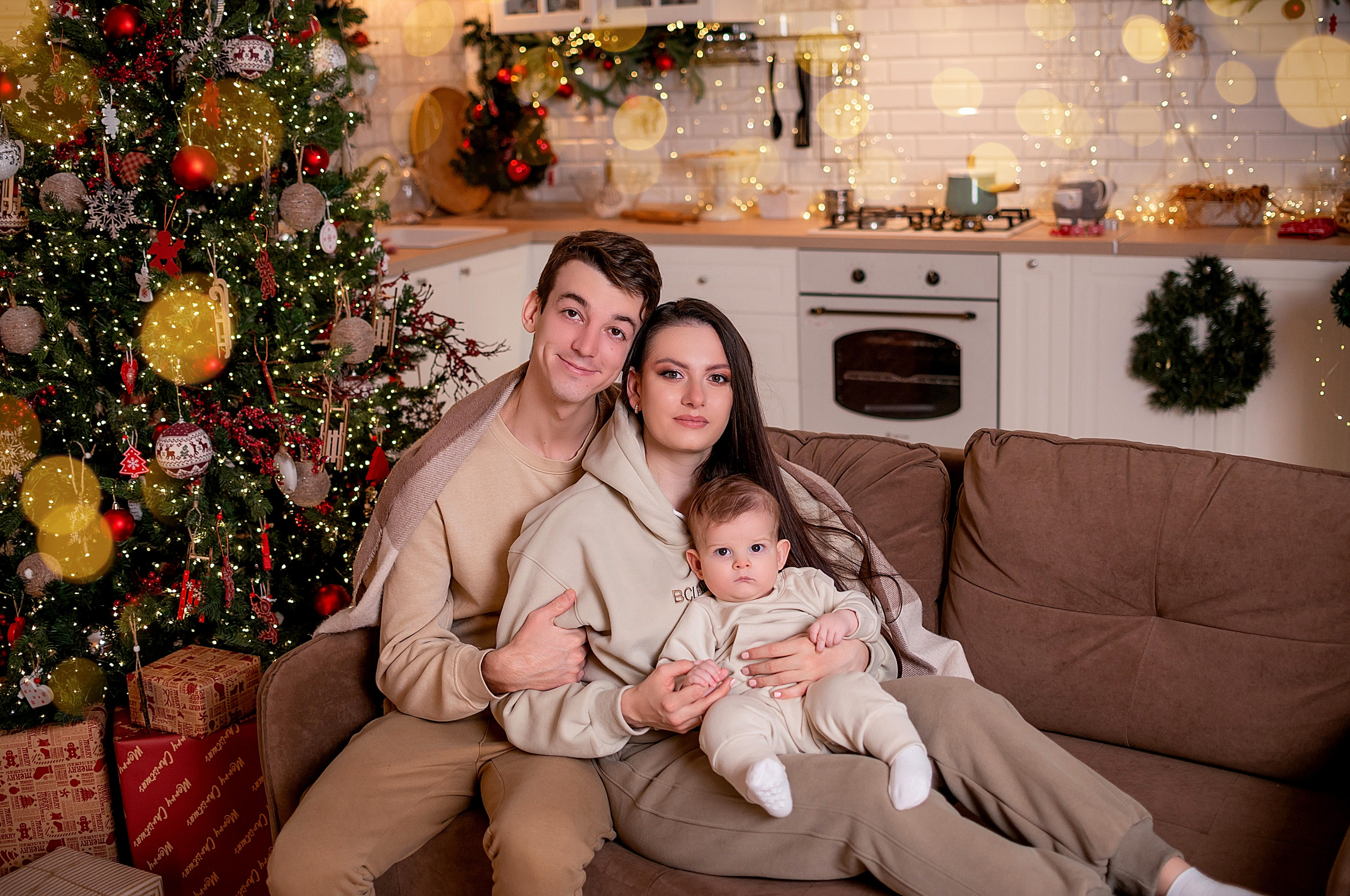 Новогодняя семейная фотосессия в Краснодаре 2023-2024. Фотограф новорожденных Краснодар Малышенко Надежда