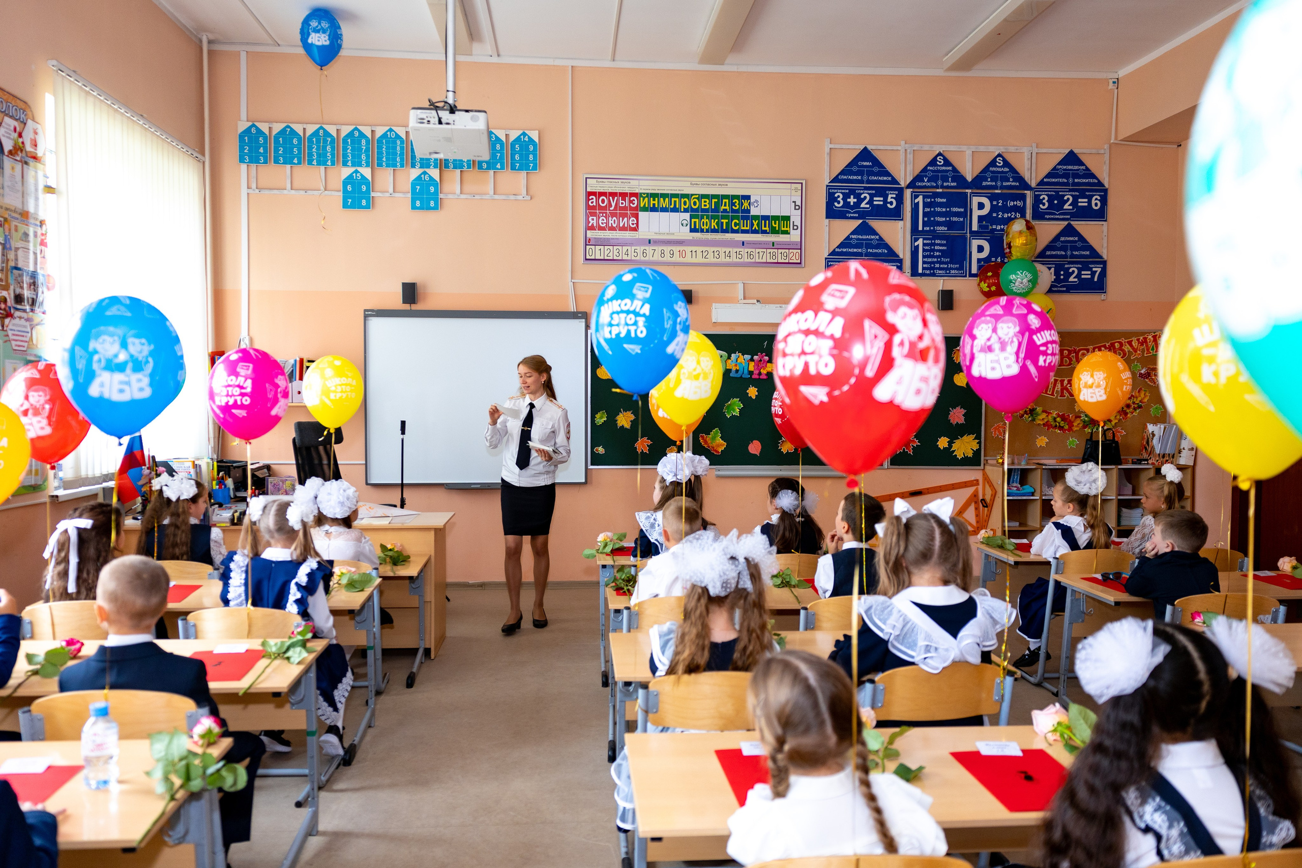 1 сентября. Дарья Бухреева — фотограф, видеограф и фототерапевт. Москва и мир