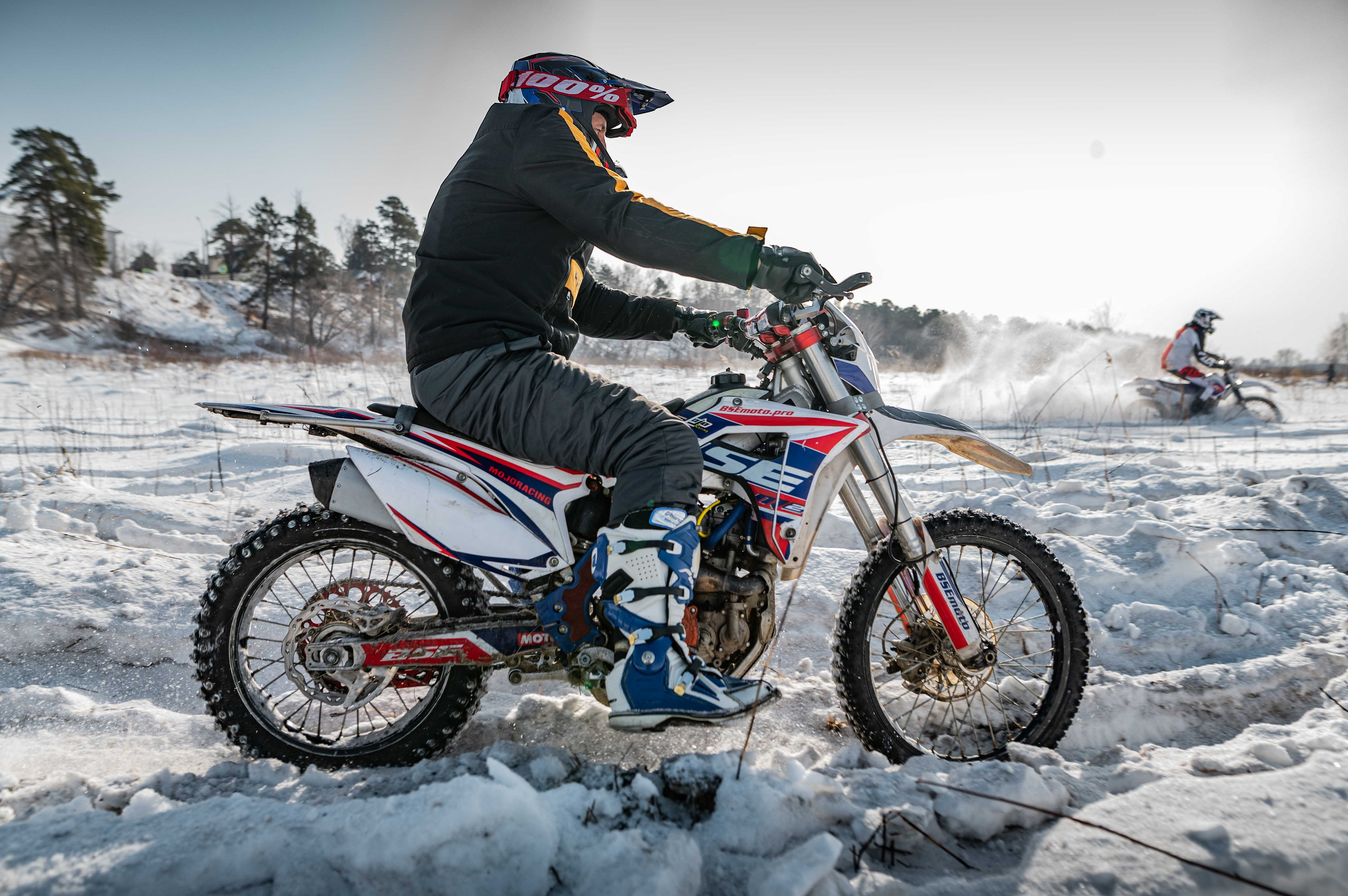 Мотокросс 23.02.2024. Портретный фотограф в Ангарске Артём Иванов