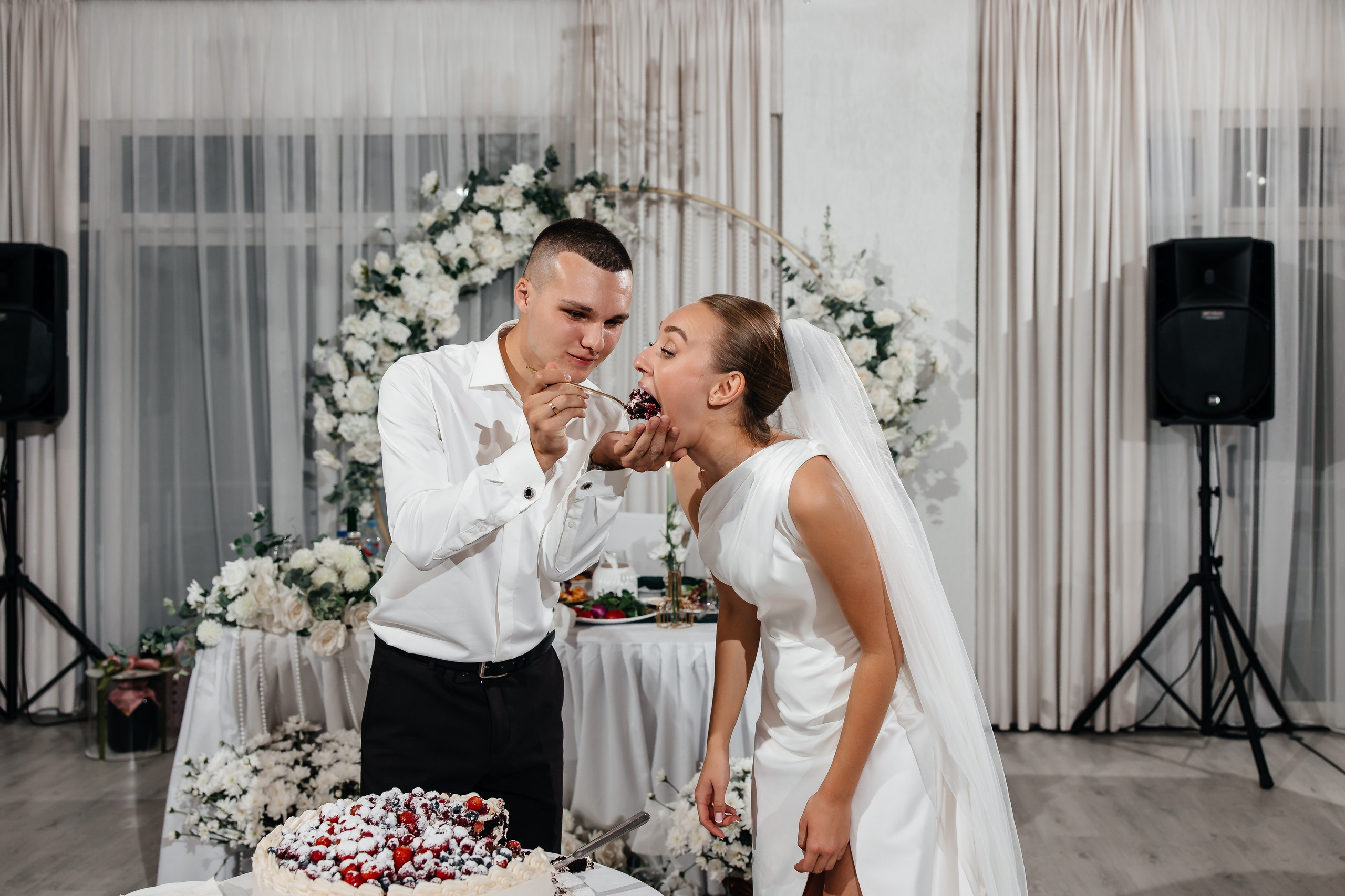 Анонс свадьбы для Яны и Юрия. Гаспра, Вилла Танго. Свадебный фотограф в Крыму и Севастополе Ольга Баскакова