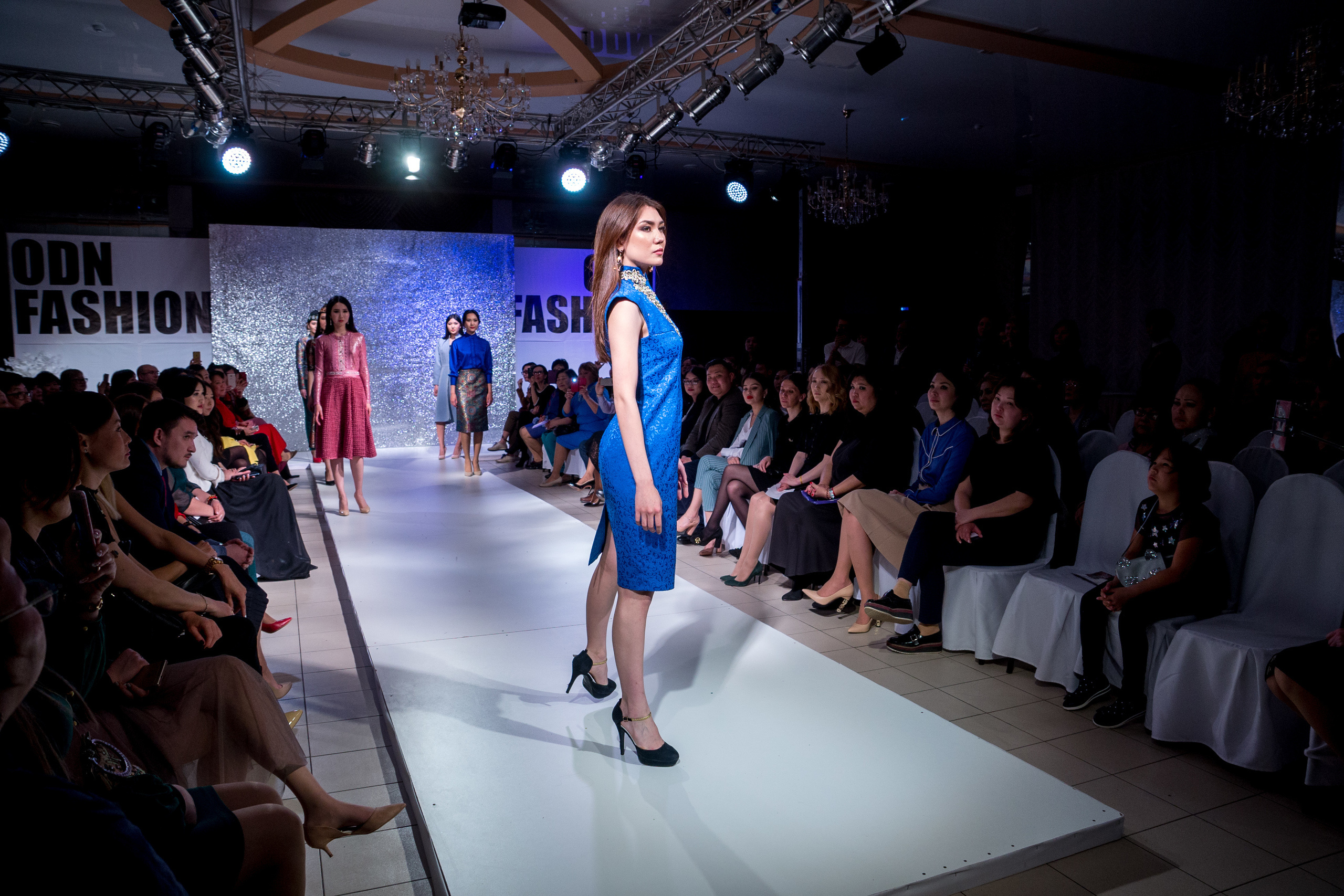 Odn Fashion. Свадебный фотограф в Элисте Аркадий Шарманжинов