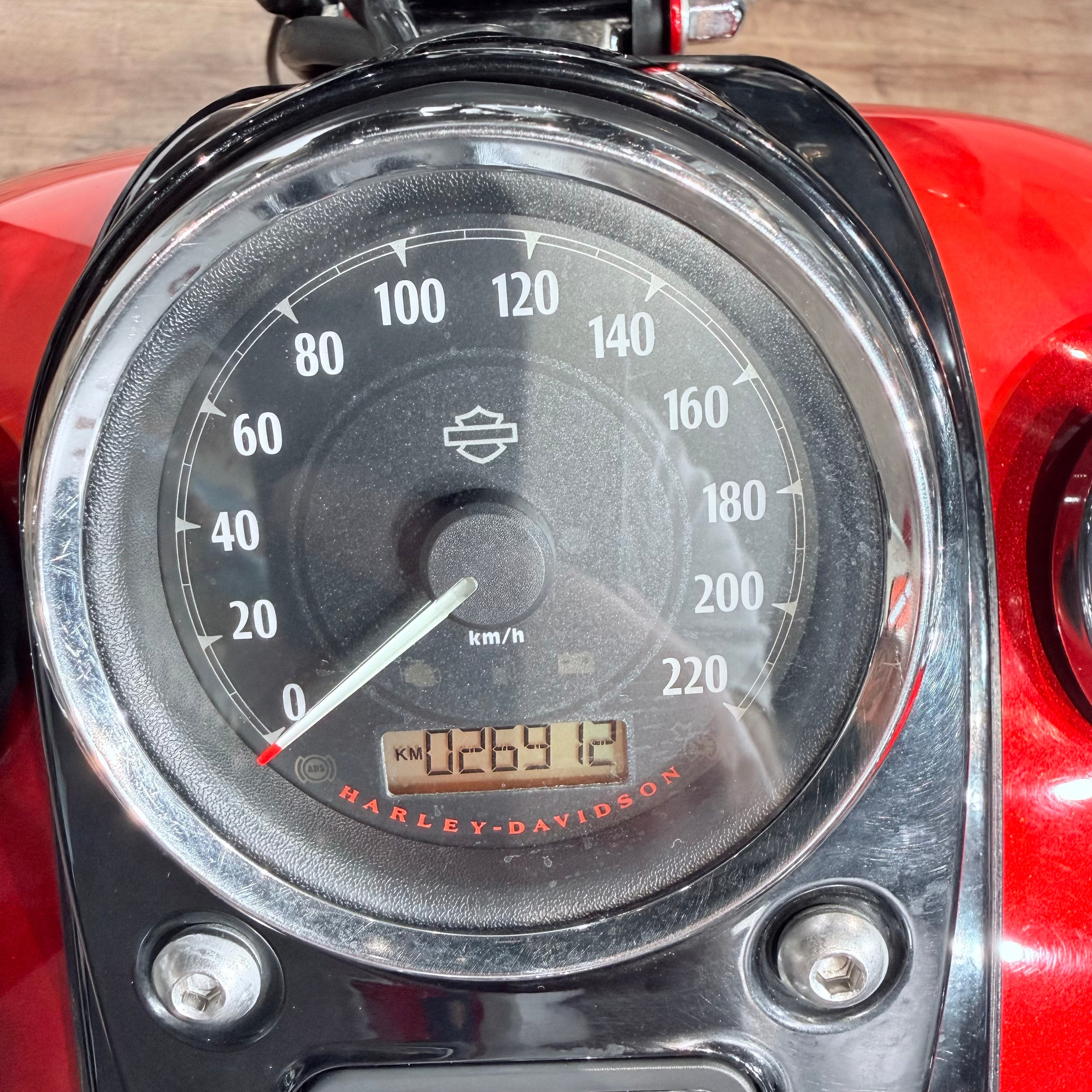2012 Dyna Wide Glide 96 Red Оrаngе Flames. Hello Davidson, Москва. Только хорошие мотоциклы…