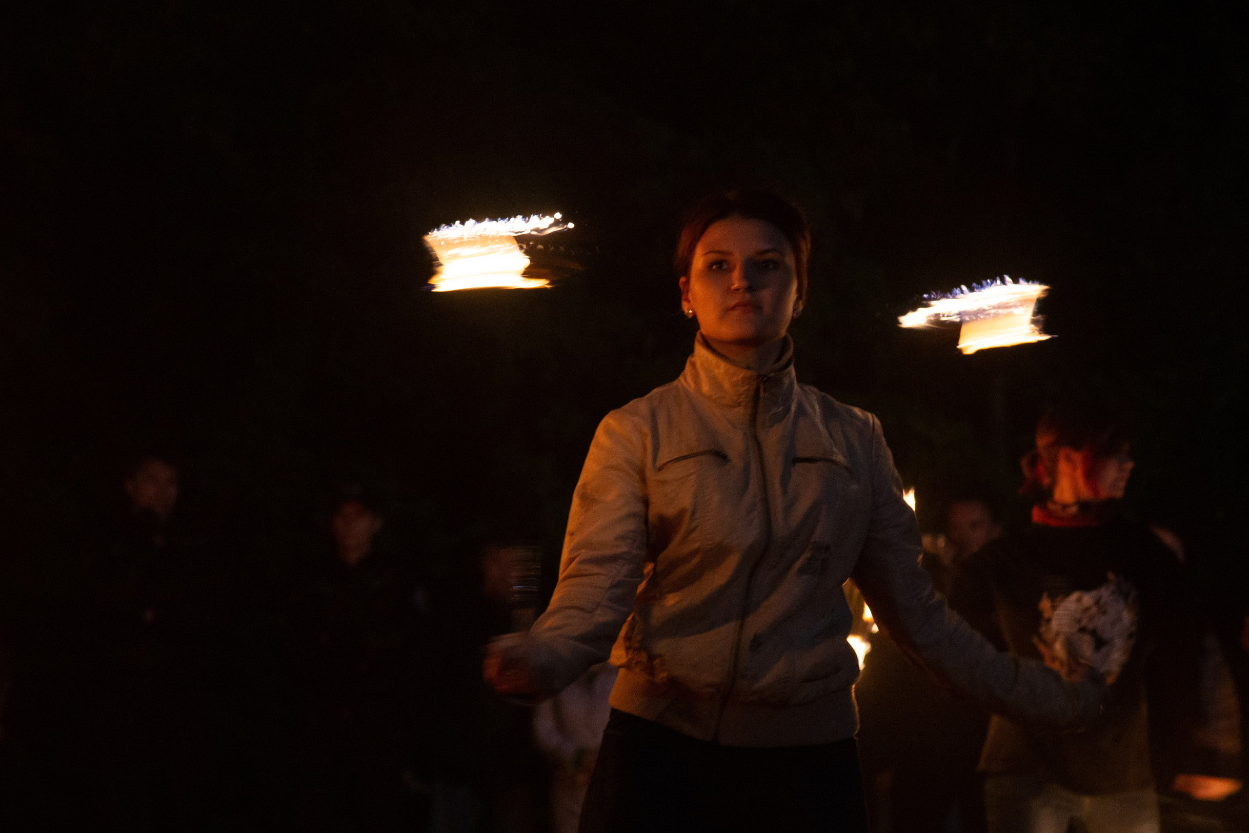 Огненное шоу в Перми. Фотограф Никита Попов. Фотограф Пермь. Фотосессия в фотостудии Перми и на свежем воздухе