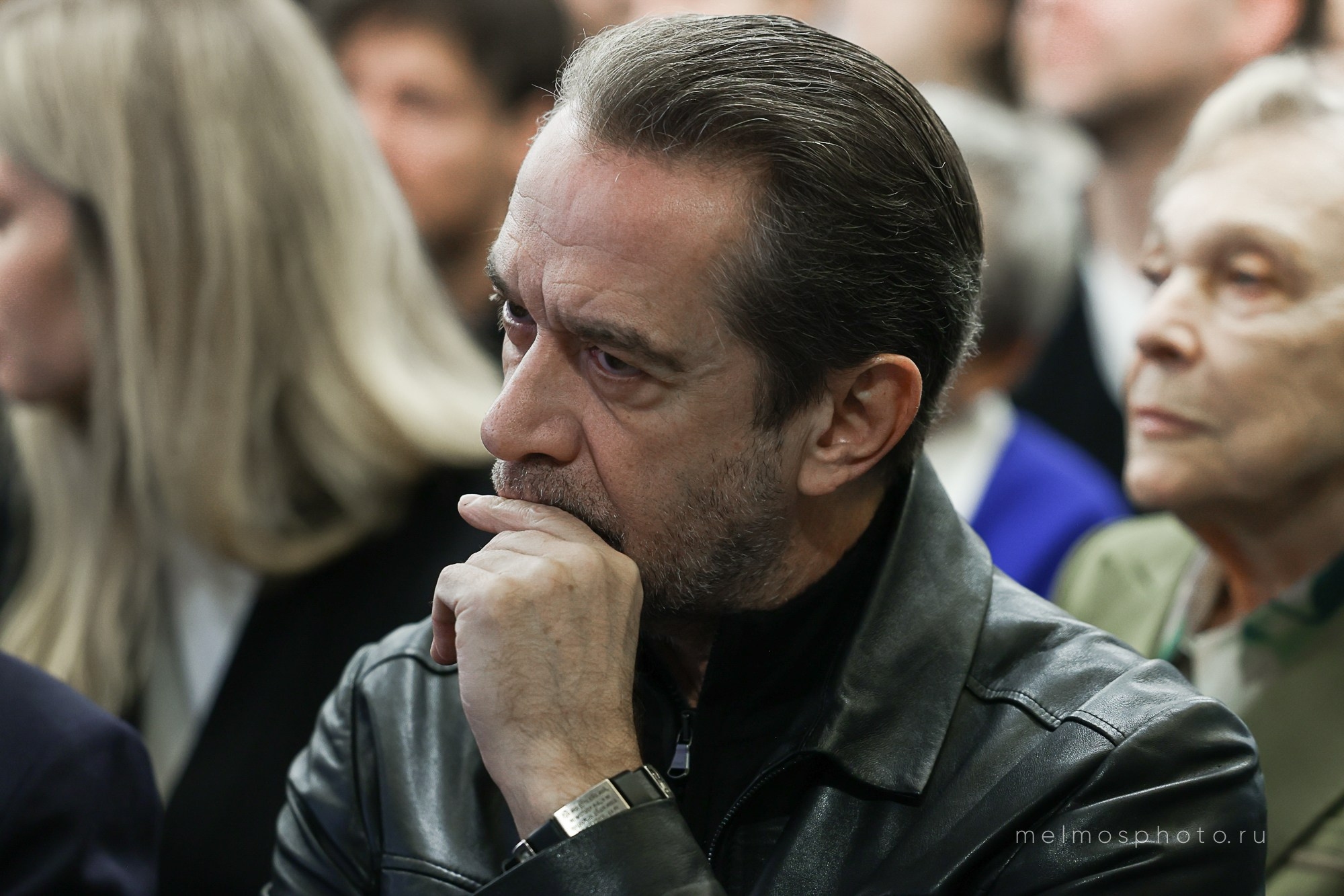 Театральные боссы. Репортажный, архитектурный, театральный и файн-арт фотограф Лена Мельникова в Москве