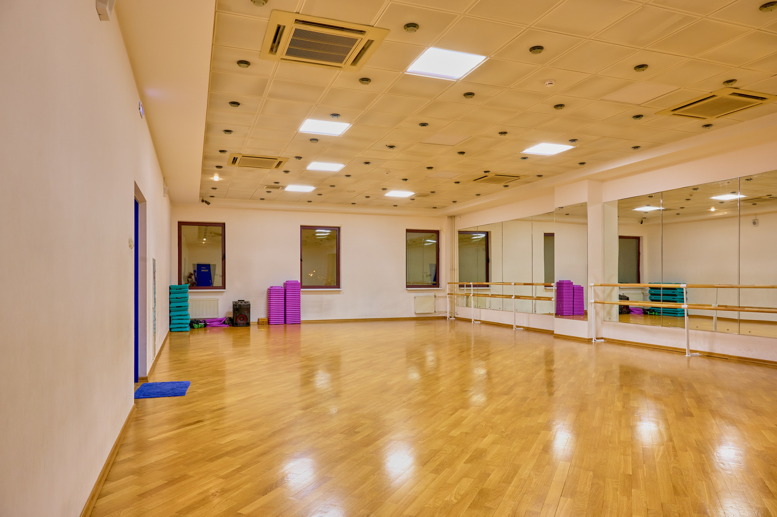 Интерьерная съемка объектов Дело спорт. Спортивный фитнес фотограф-видеограф Алексей Нестеров