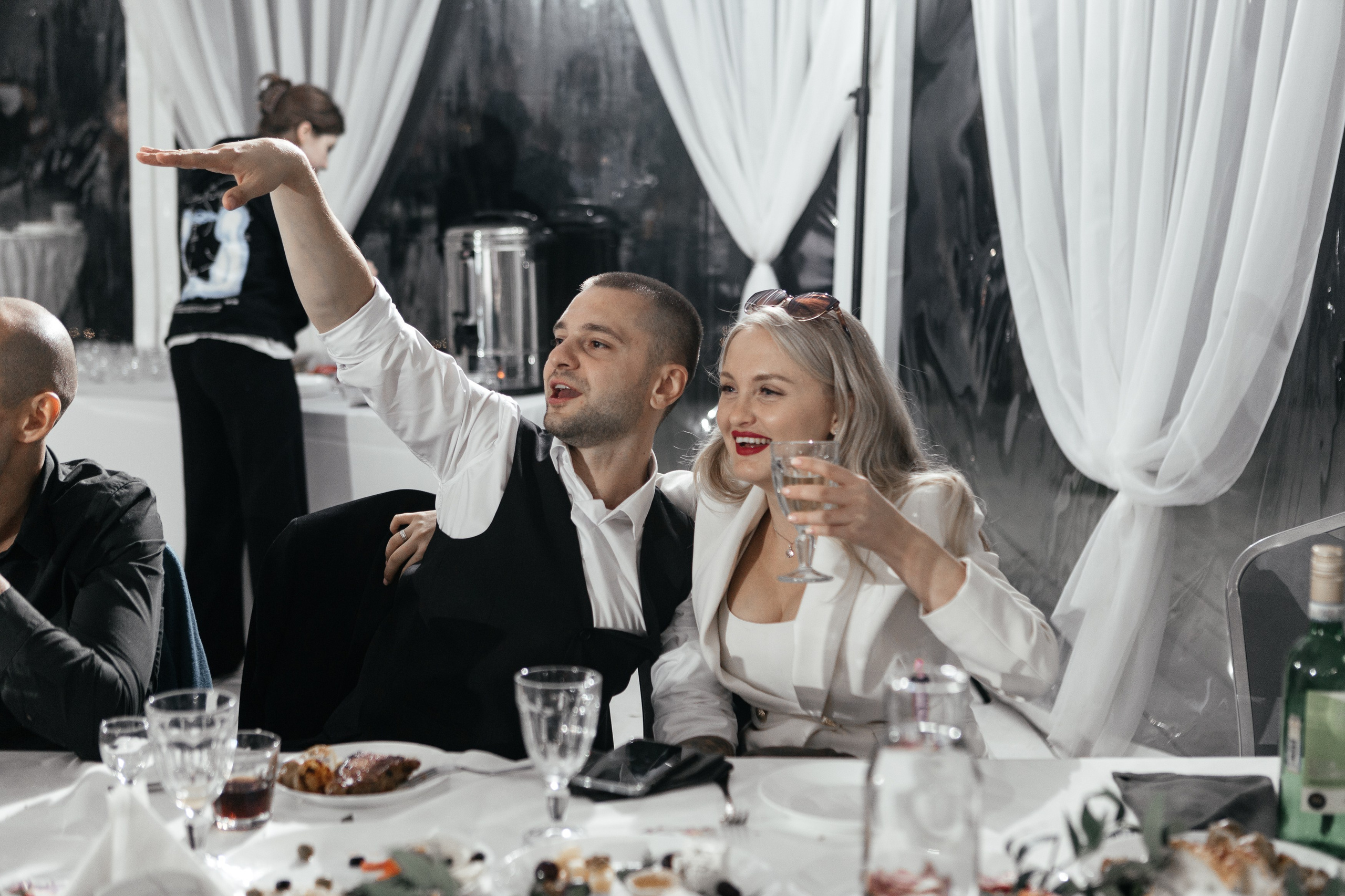 Свадебный фотограф Уфа — Руслан ГабдлисламовЖивые эмоции, красивые кадры, воспоминания на всю жизнь.Работаю по всей Республике Башкортоста. Свадебный фотограф Уфа Руслан Габдлисламов