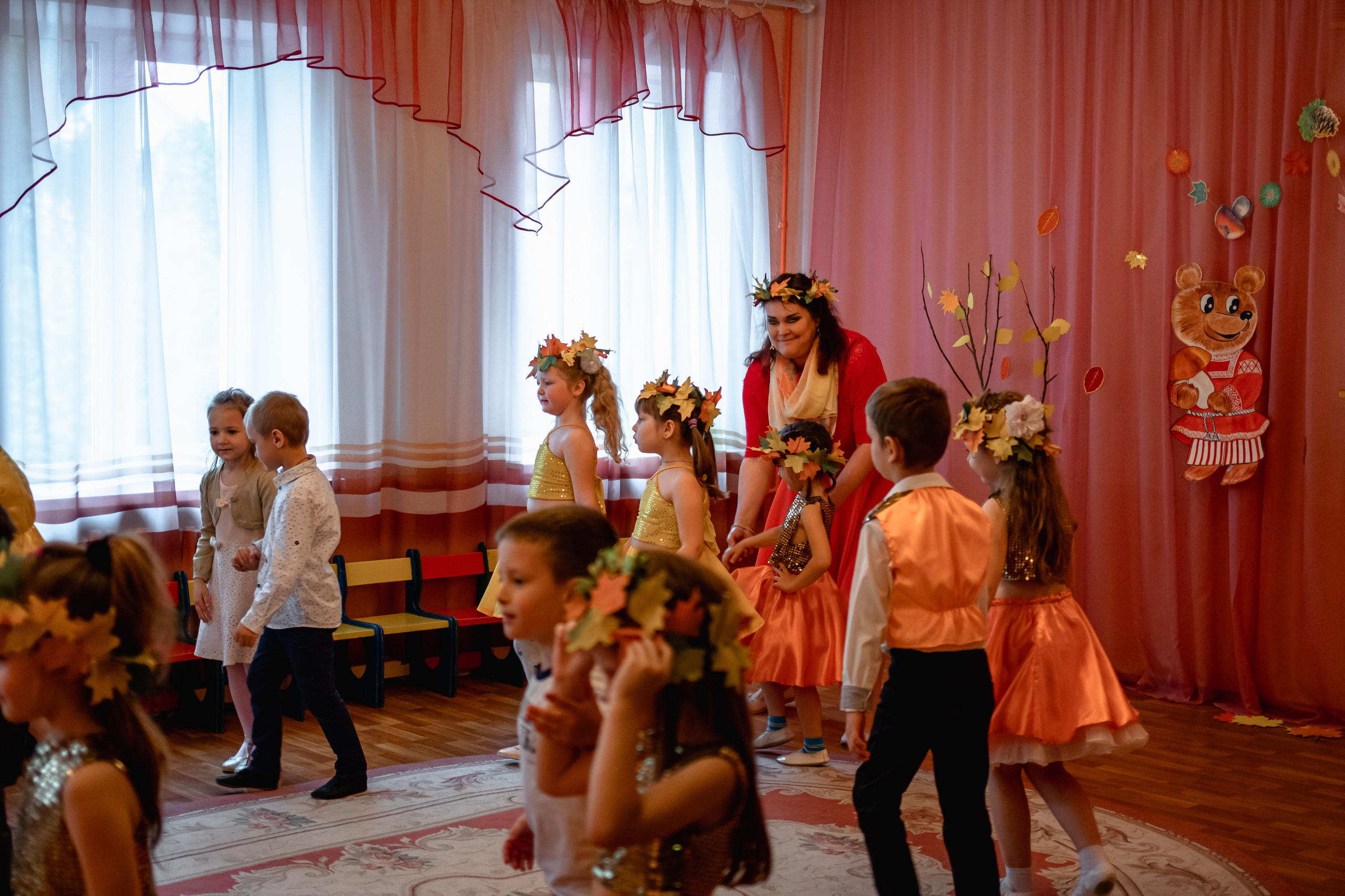 Осенний праздник в детском саду. Маргарита. Семейный фотограф в Минске Приболовец Светлана