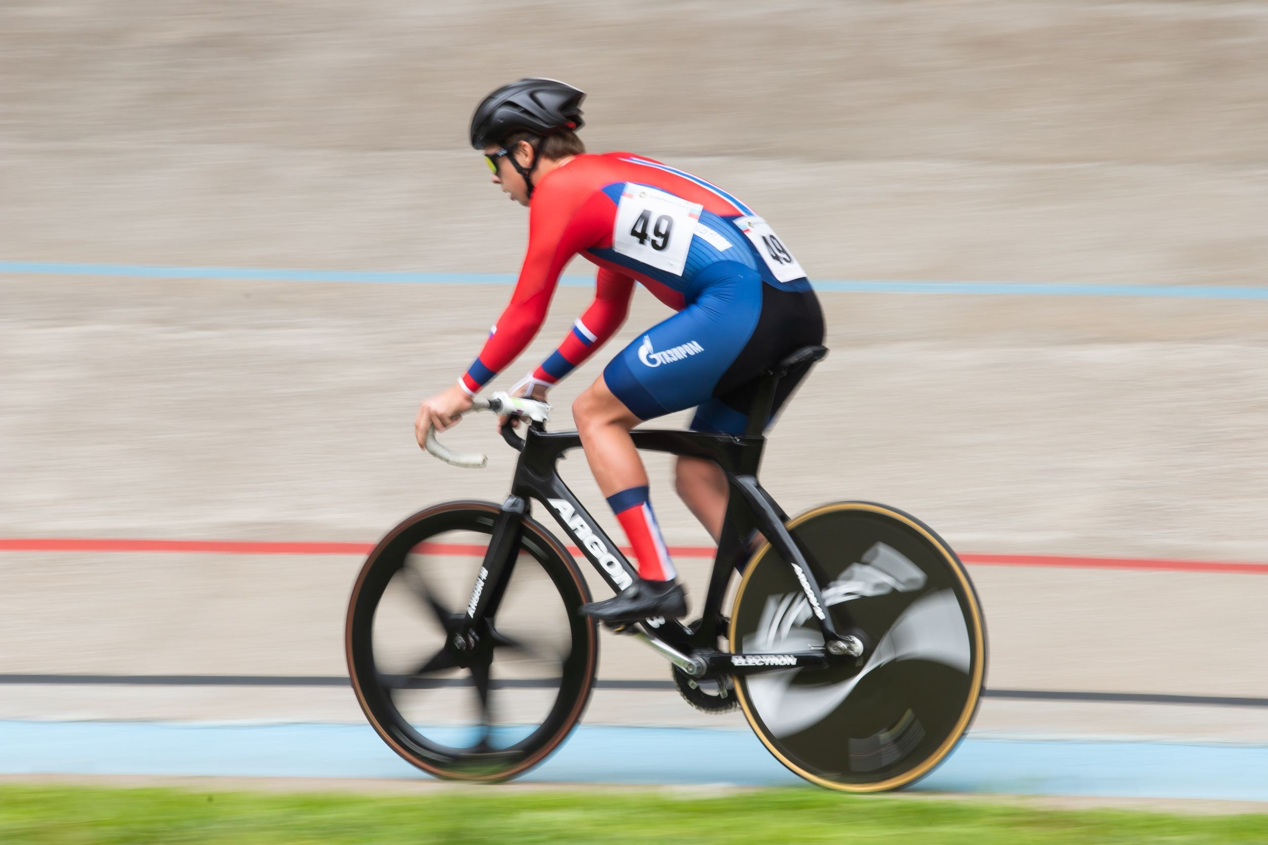 Соревнования по велоспорту «Большой приз Тулы» (19 мая 2023). Репортажный фотограф Алексей Пирязев