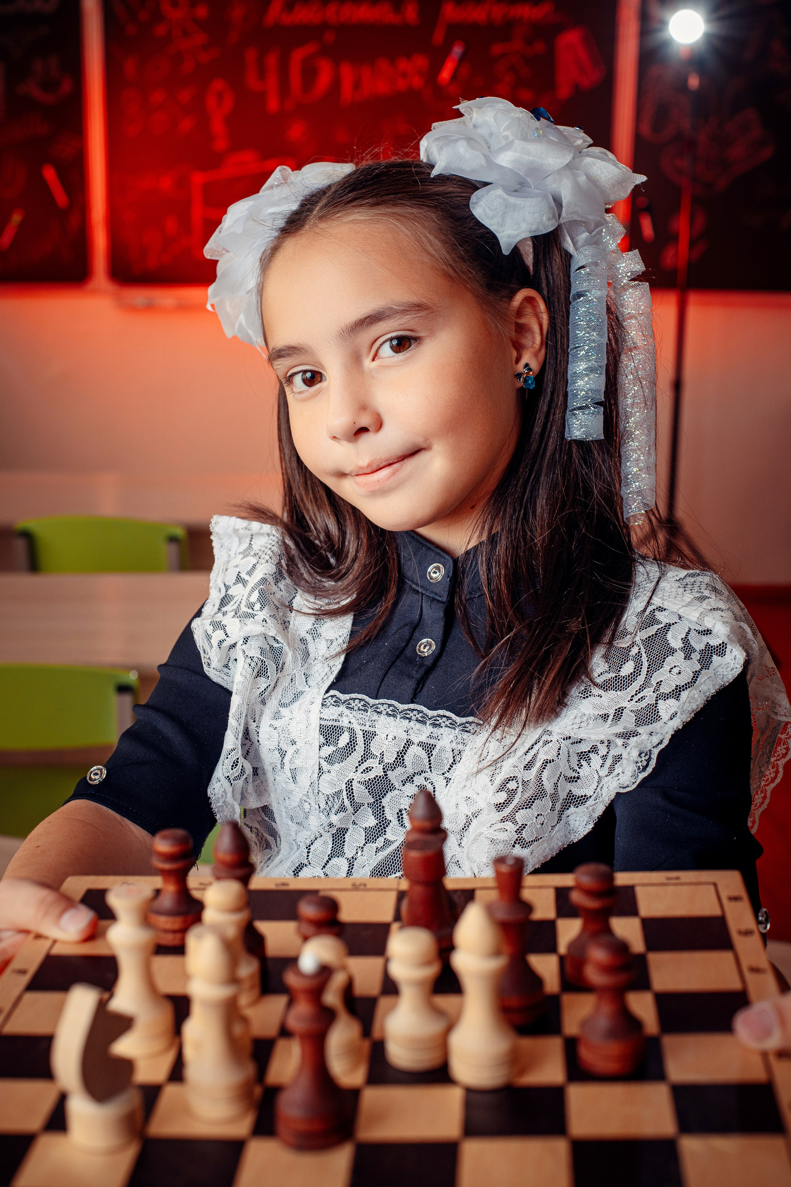 Заказать выпускной альбом или школьную фотосессию в Улан-удэ и Кабанском районе: цена, образцы, отзывы. БумальБум Выпускные альбомы