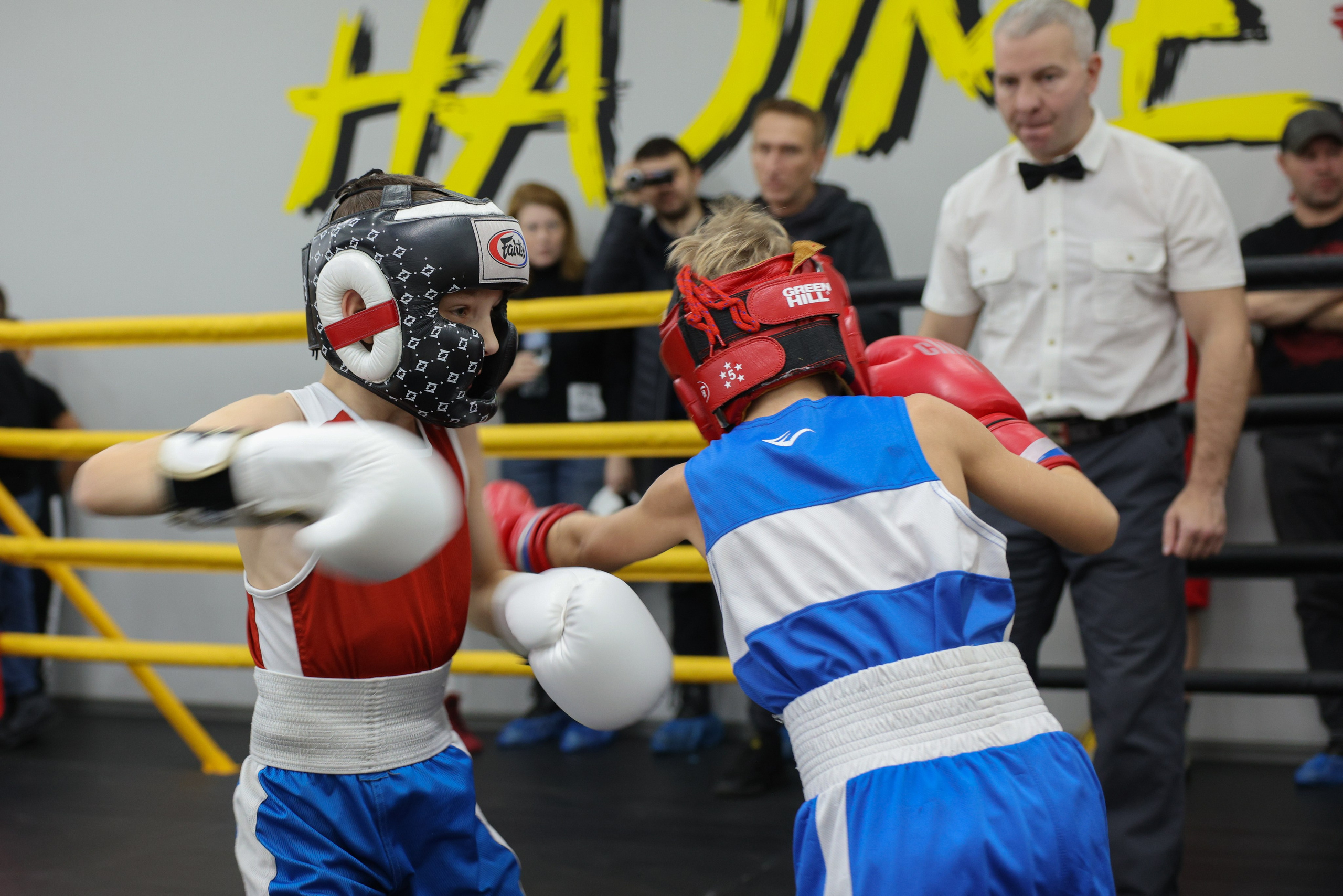Открытый ринг «кубок ООО «ТЭК НеваСпецТяж». Фотограф Александр Заломаев