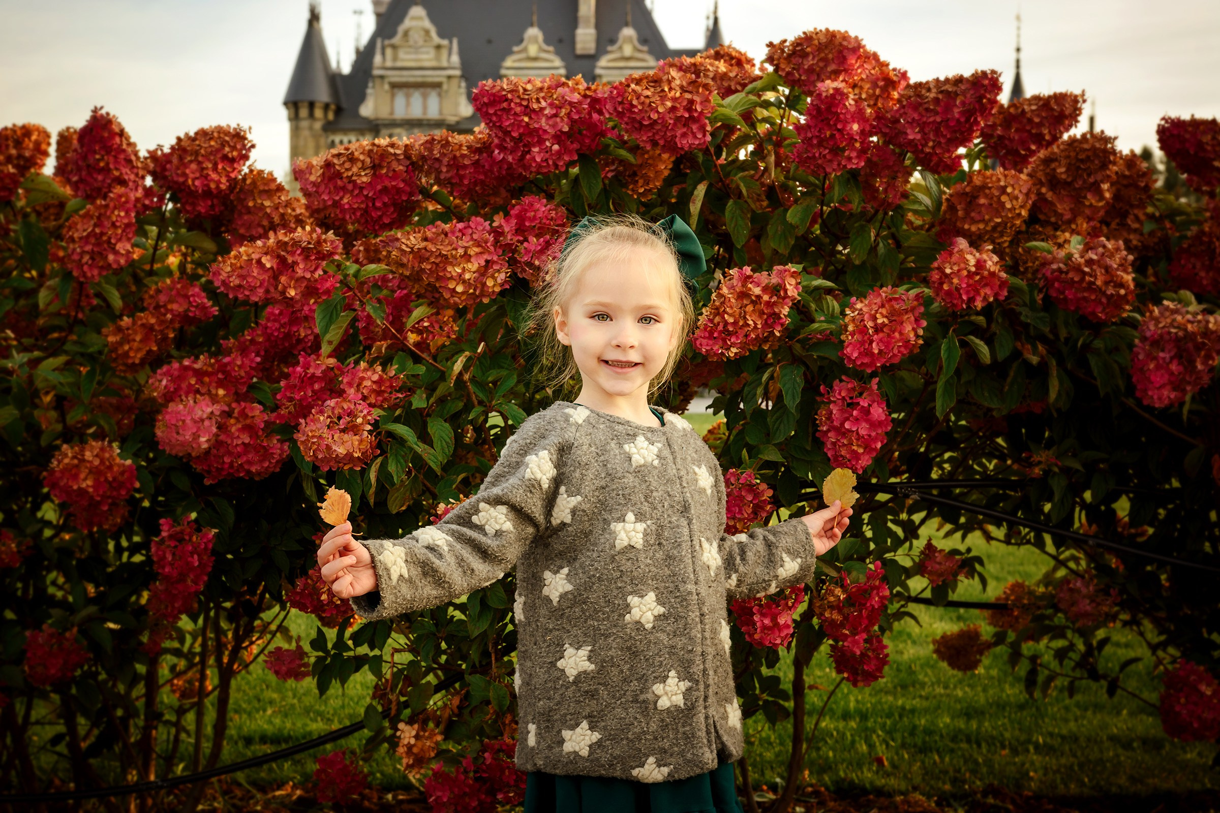 Семейная фотосессия у Замка Гарибальди. Фотограф Оксана Сафонова г. Тольятти