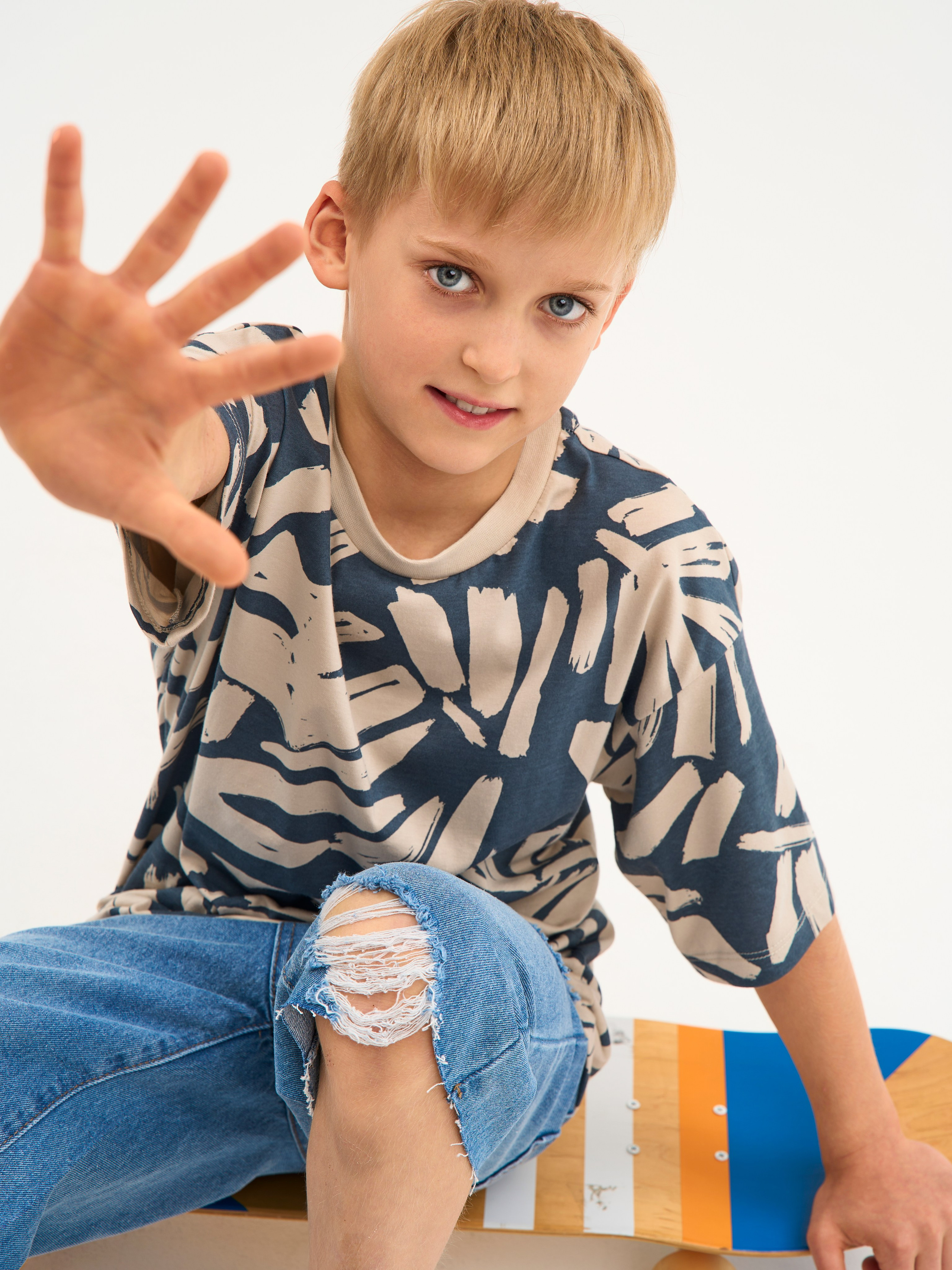 Kids. 595 Production