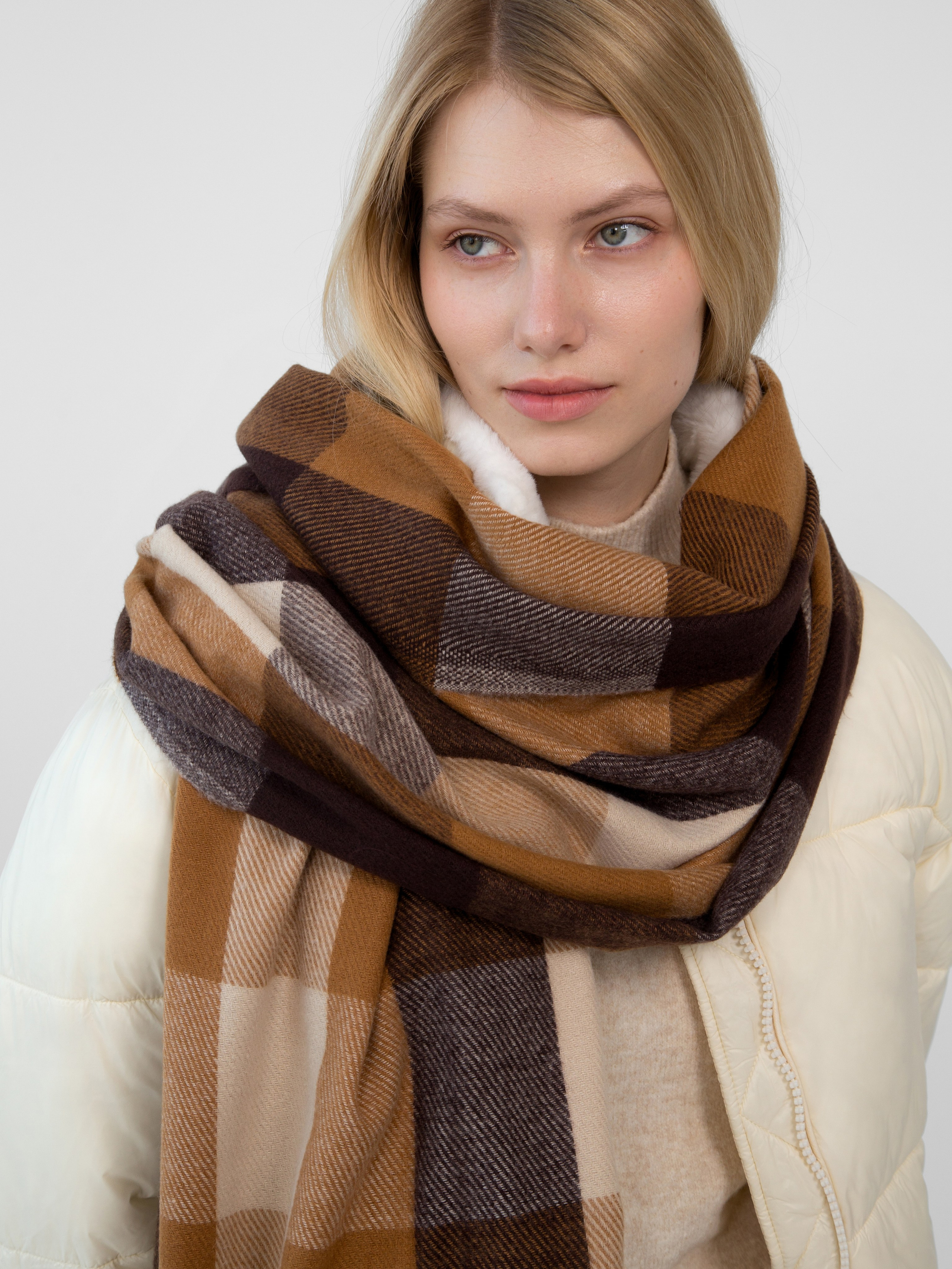 Шарфомания. Фотограф в Москве Саша Кудрявая