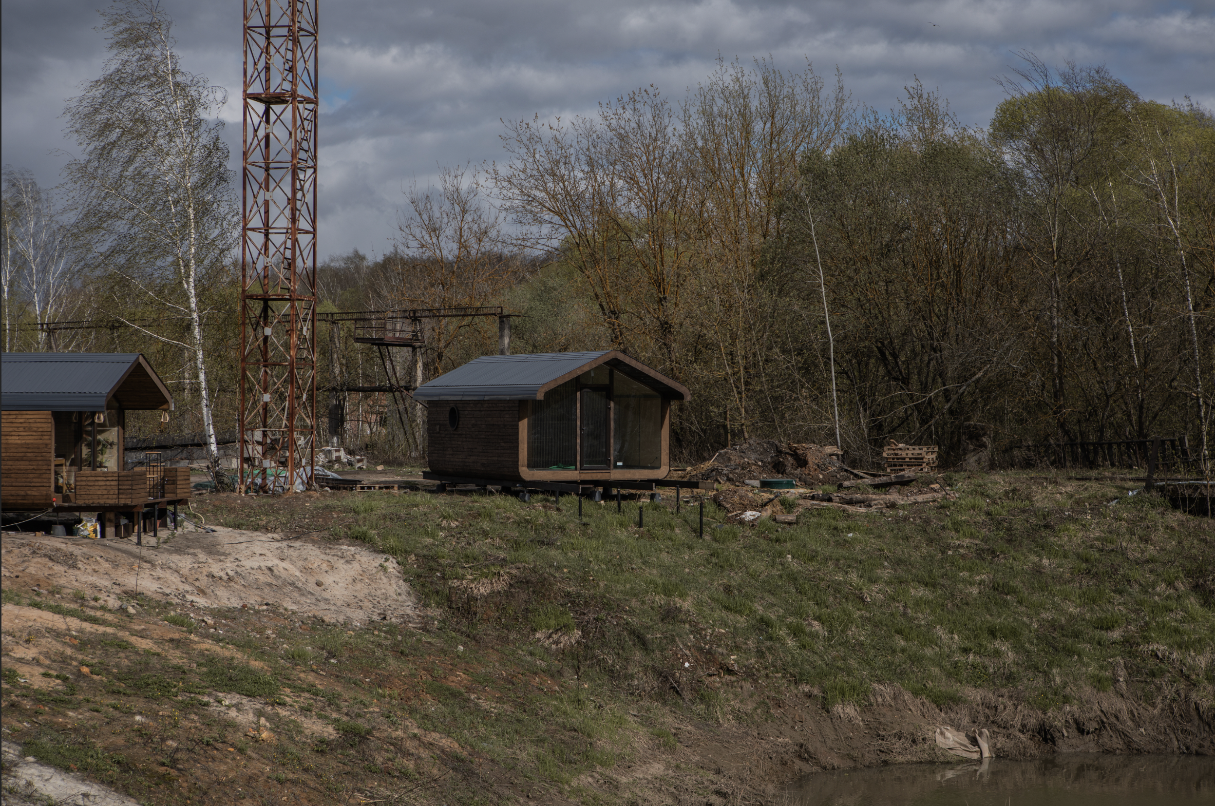 Профессиональная ретушь в короткие сроки. Бьюти- и портретный фотограф в Москве Полли Максимова. Создаю съёмки и делаю ретушь для брендов косметики и рекламы