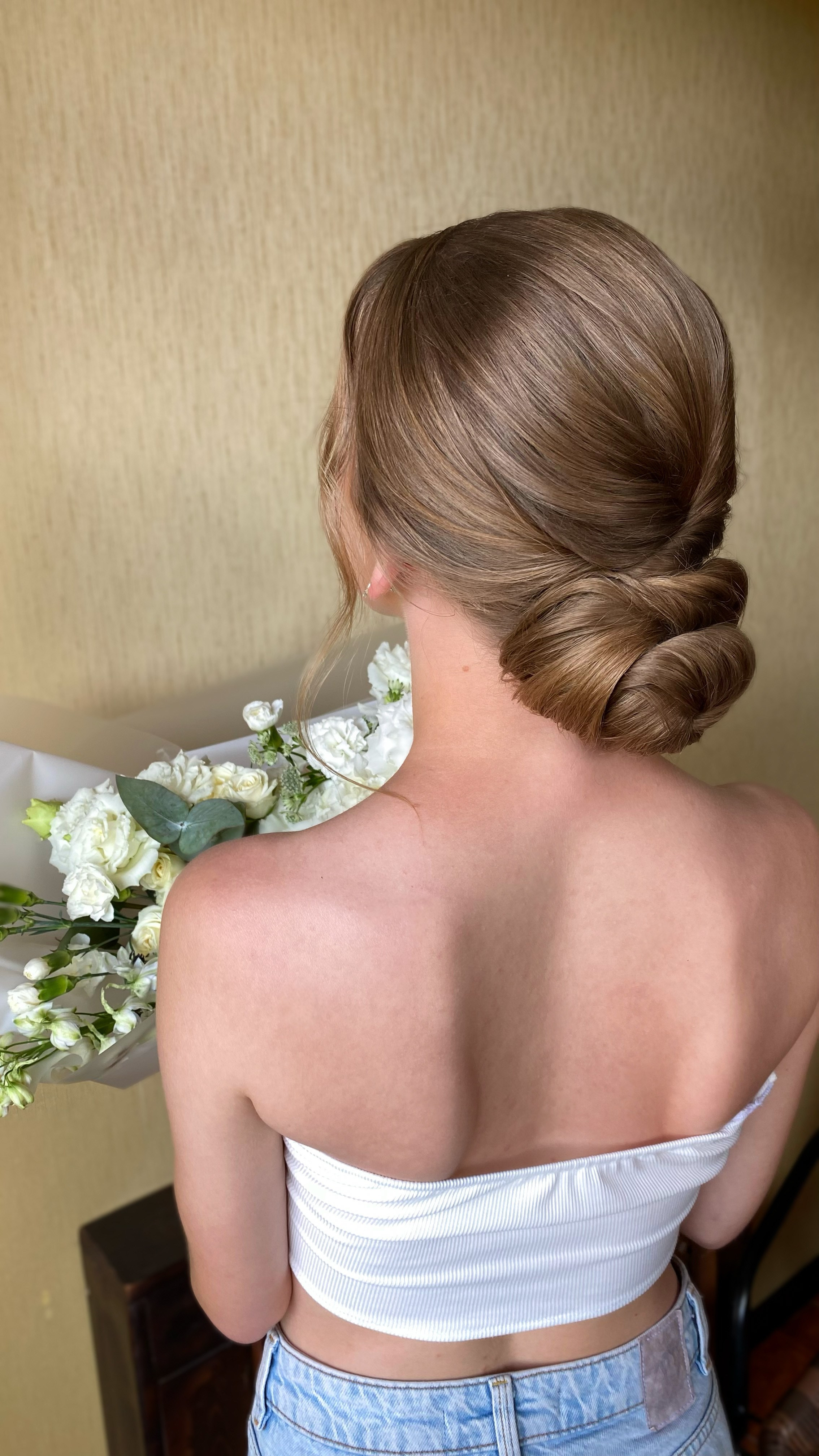 Собранные прически. Свадебный стилист по прическам и макияжу в Ростове-на-Дону Даниэла Дар