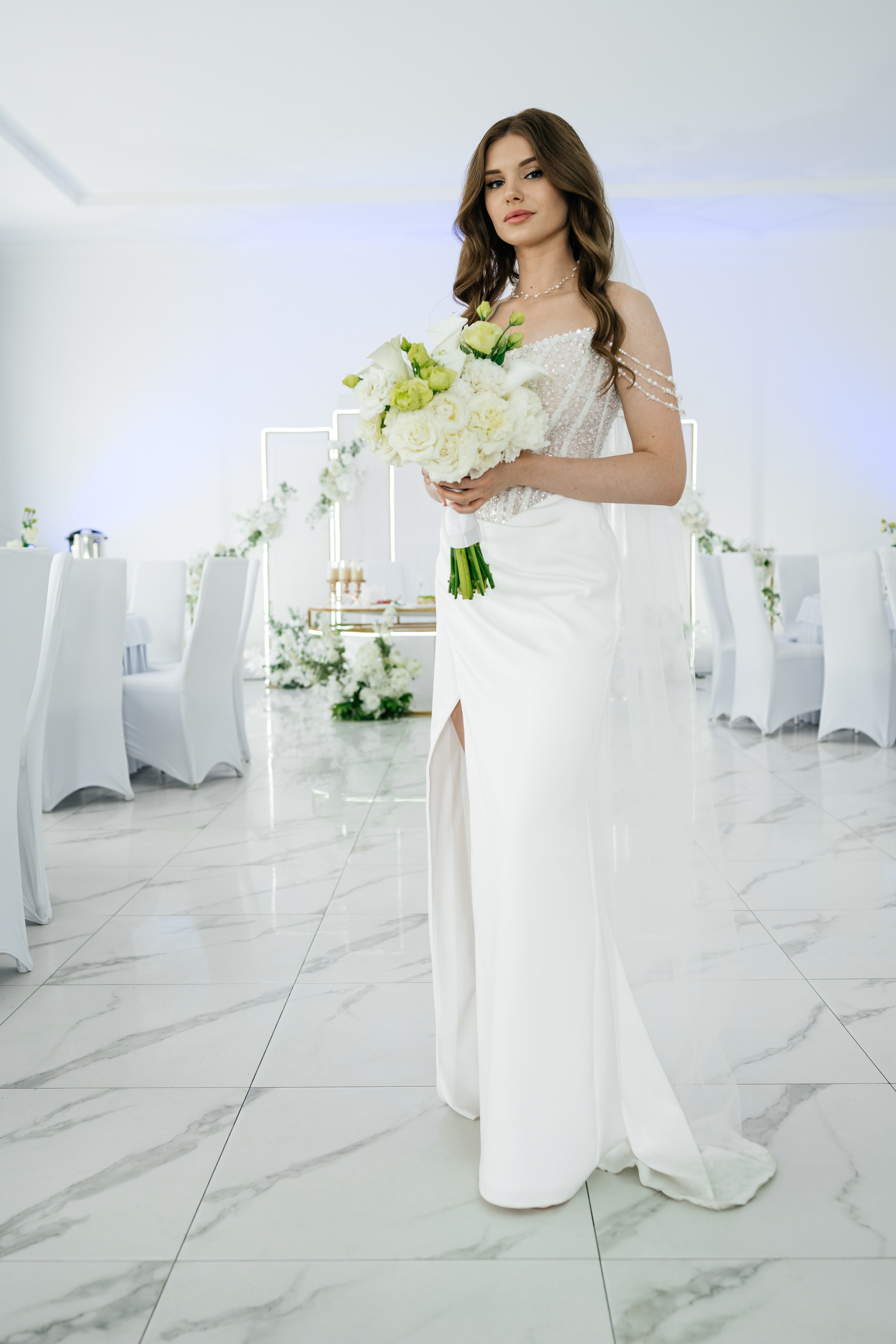 Виолетта и Роман. Белая Калитва «Рандеву». Фотограф в Каменске-Шахтинском Ольга Сагал