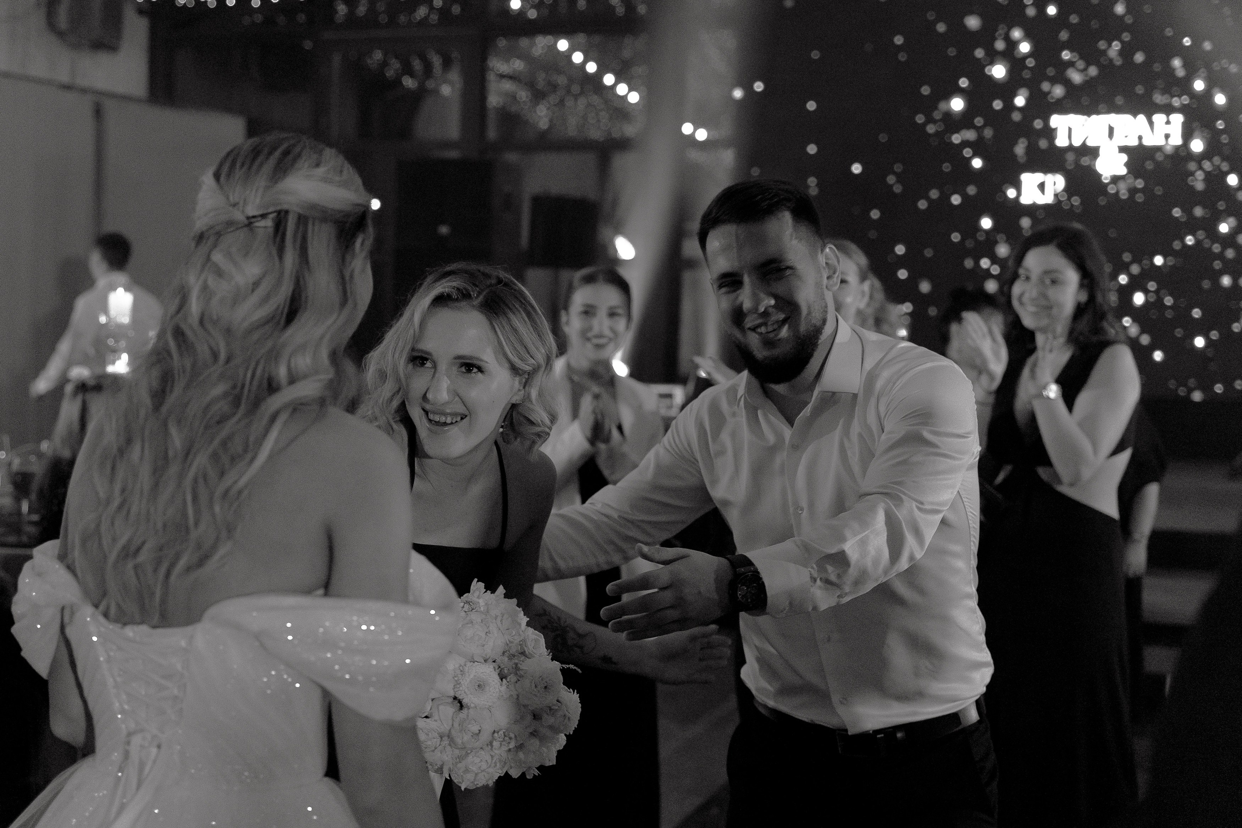 Hide. Свадебный фотограф Москва