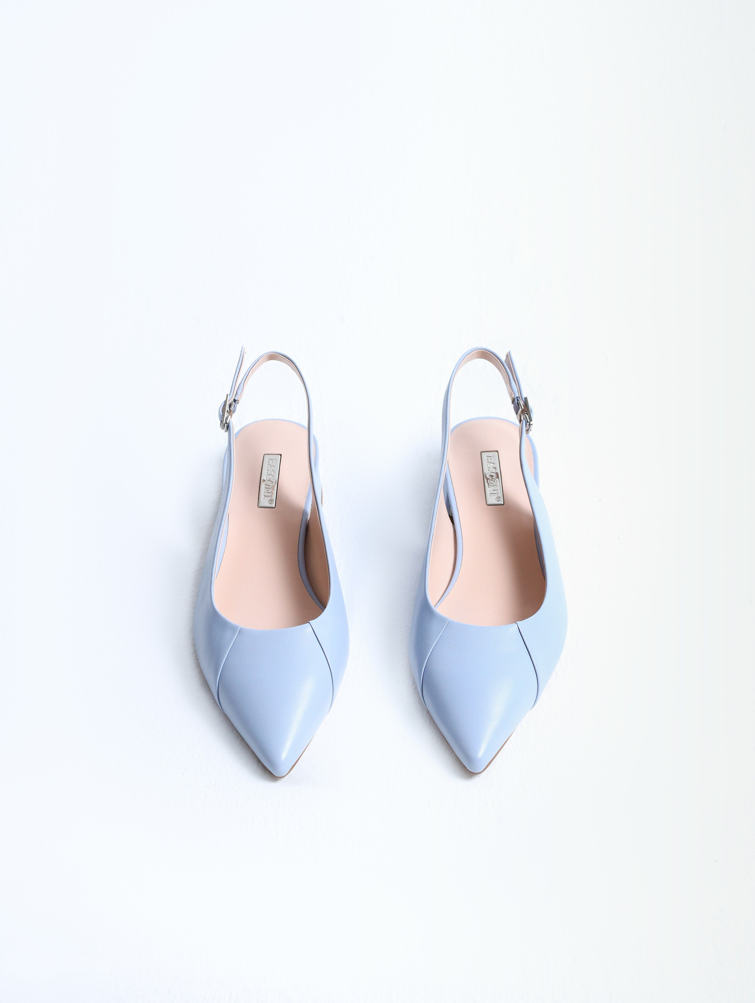 Basconi Summer Y'25. Предметный фотограф Артём Йома