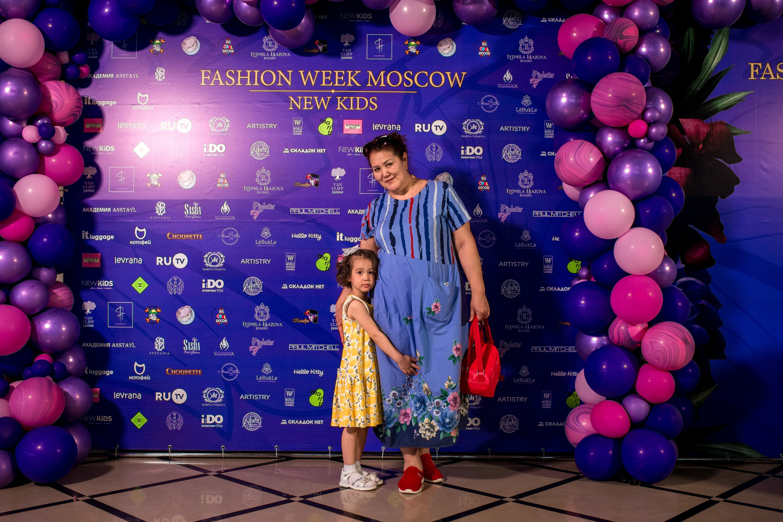 Показ Итальянской моды в России весна 2022. Женский фотограф Крещение Венчание Москва Брянск