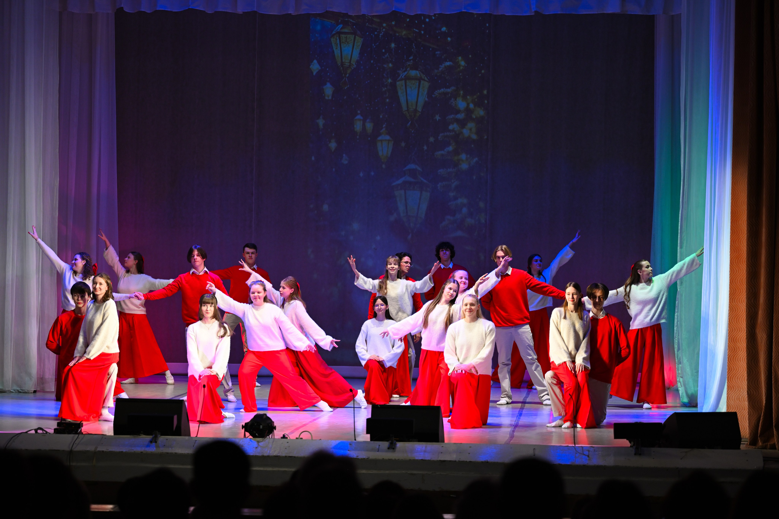 2025-12-19 Танцы ДК. Снежинск фото Андрианов