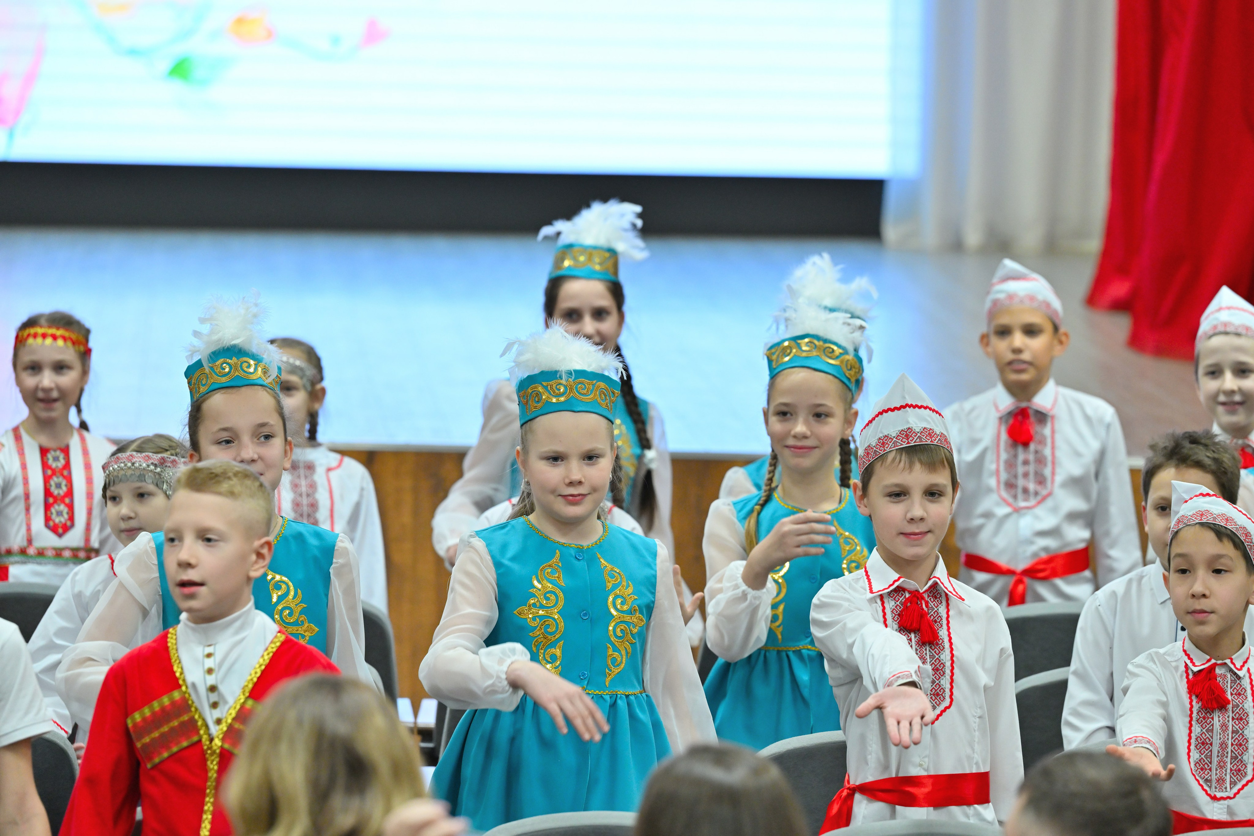 2025-11-21 День семьи 127. Снежинск фото Андрианов