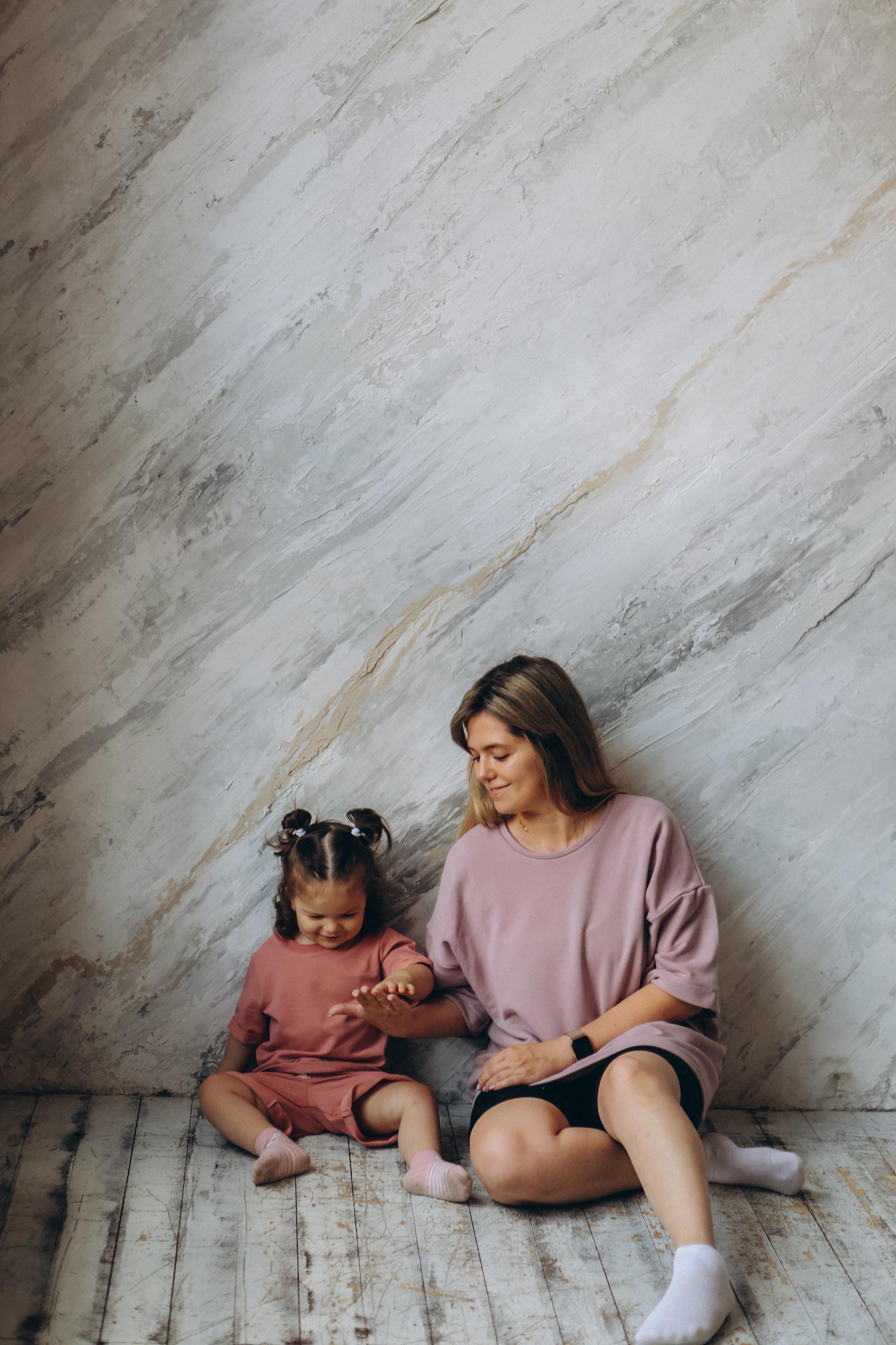 Евгения и Мирослава. Фотограф Анастасия Кувшинова Москва