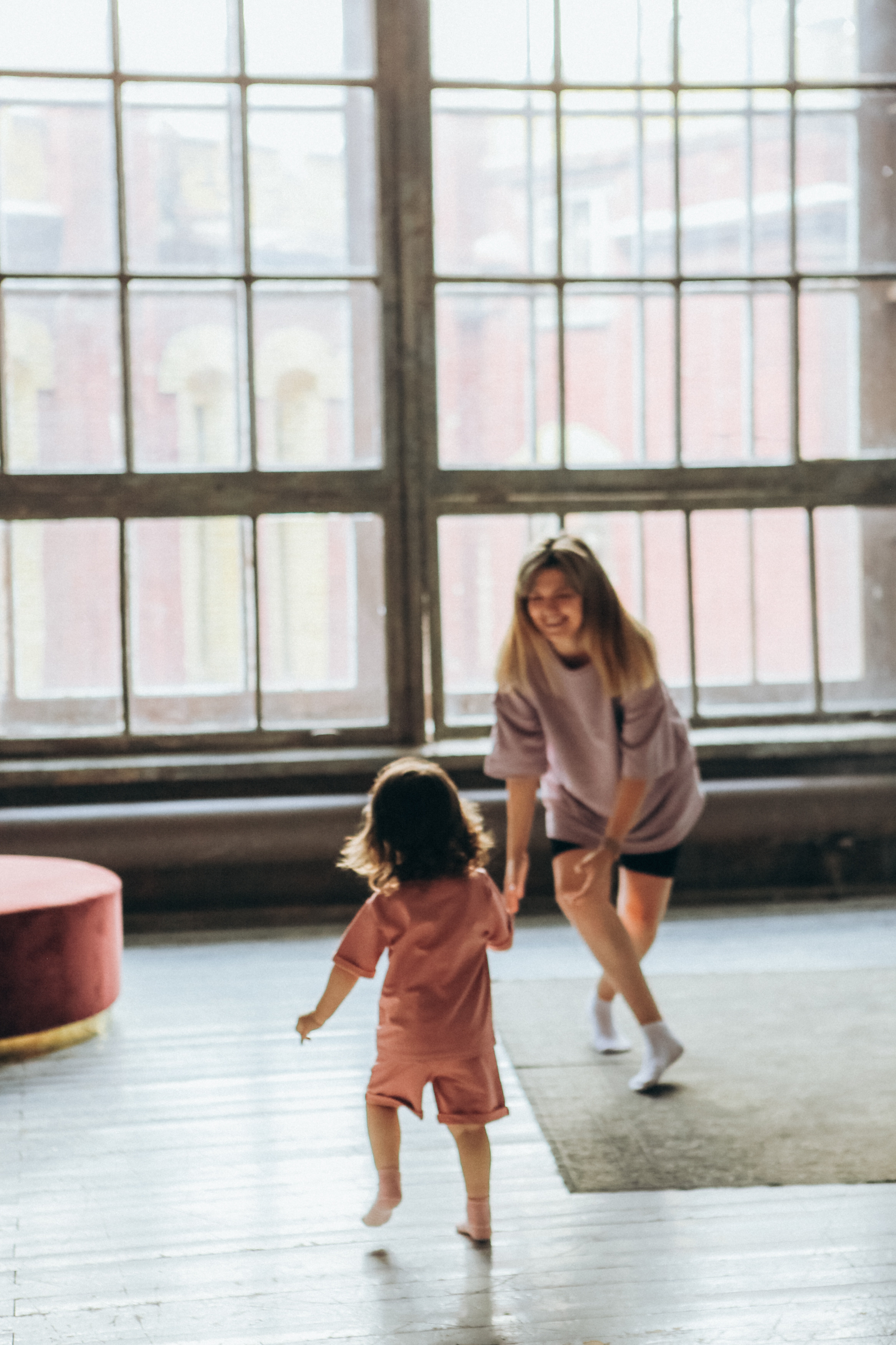 Евгения и Мирослава. Фотограф Анастасия Кувшинова Москва