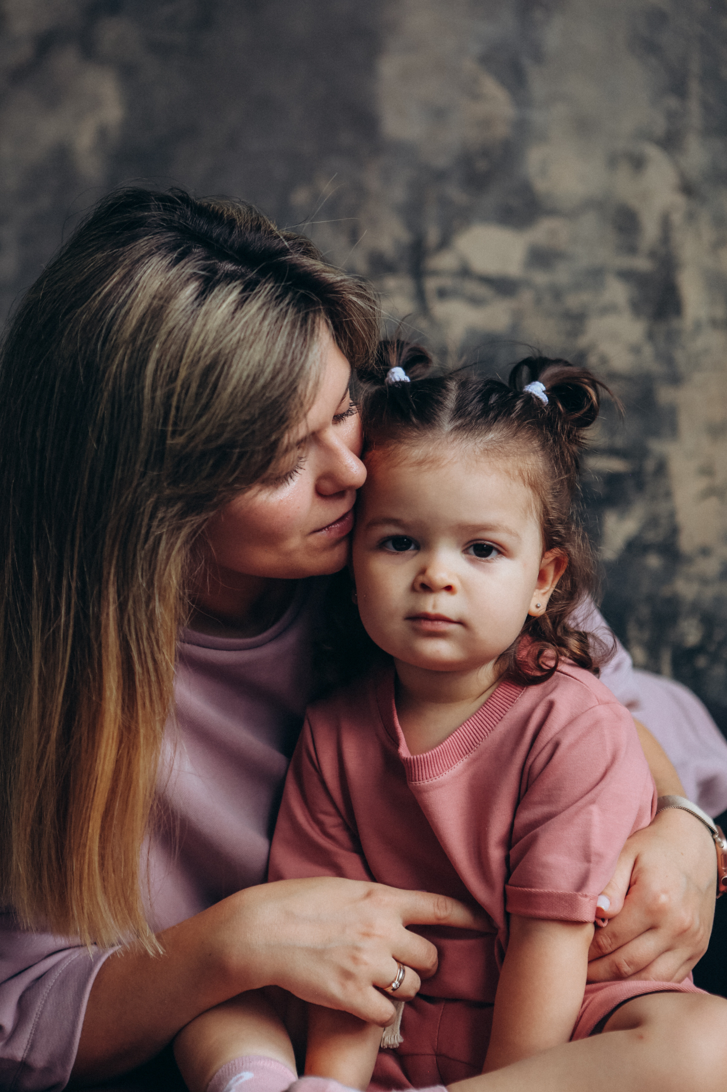 Евгения и Мирослава. Фотограф Анастасия Кувшинова Москва